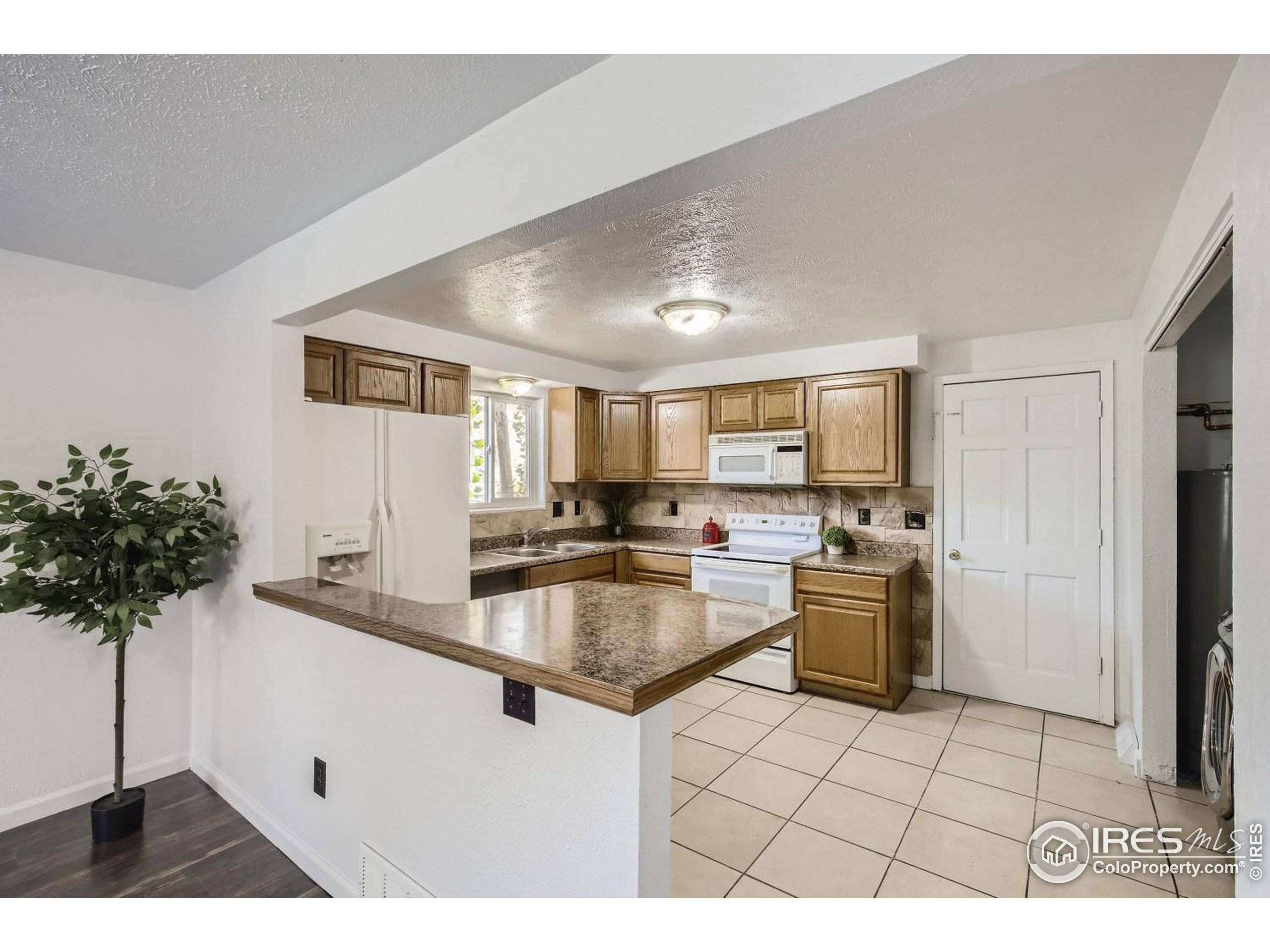 Longmont, CO 80501,223 21st Ave