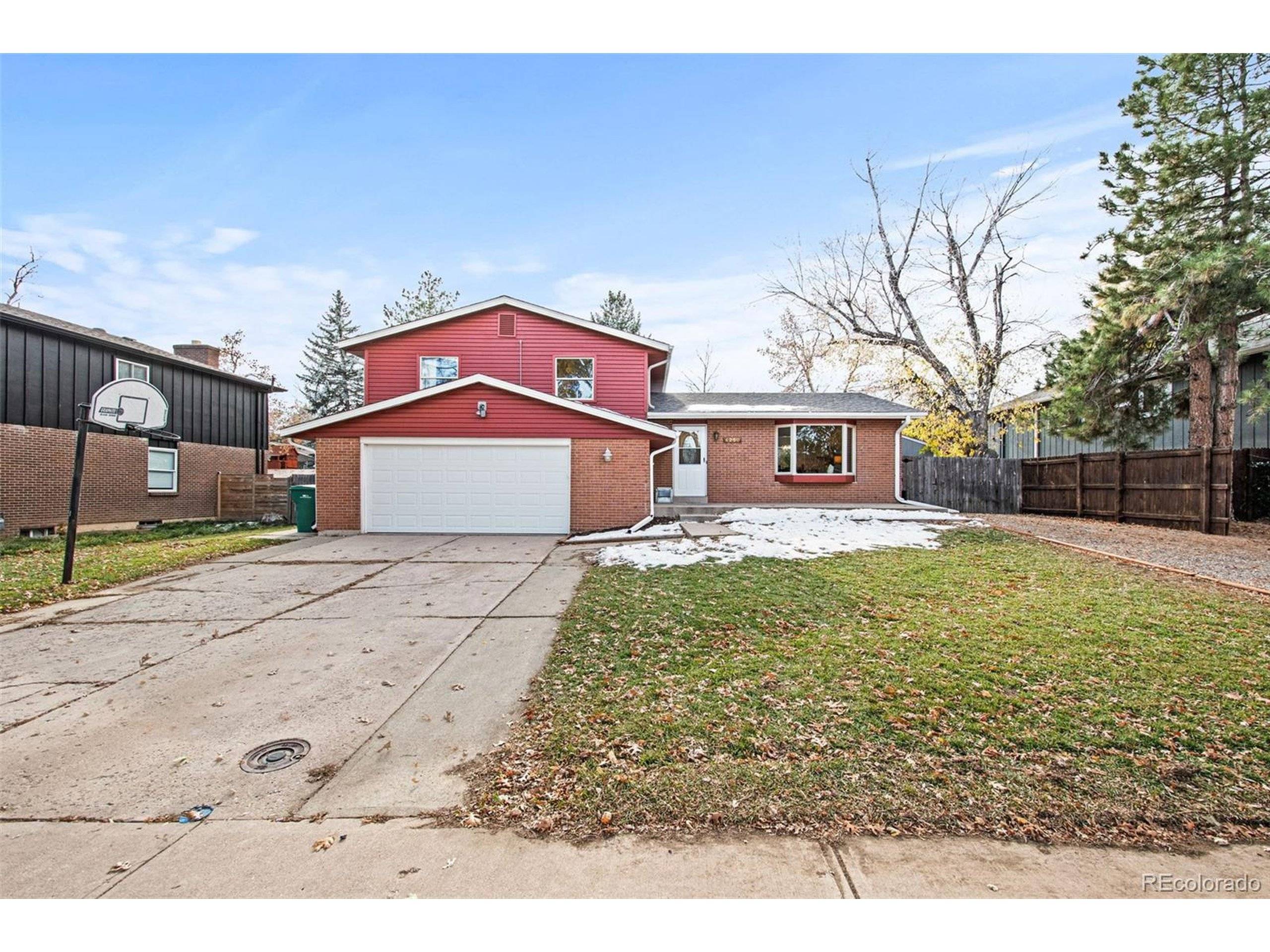 Littleton, CO 80123,6250 W Maplewood Pl