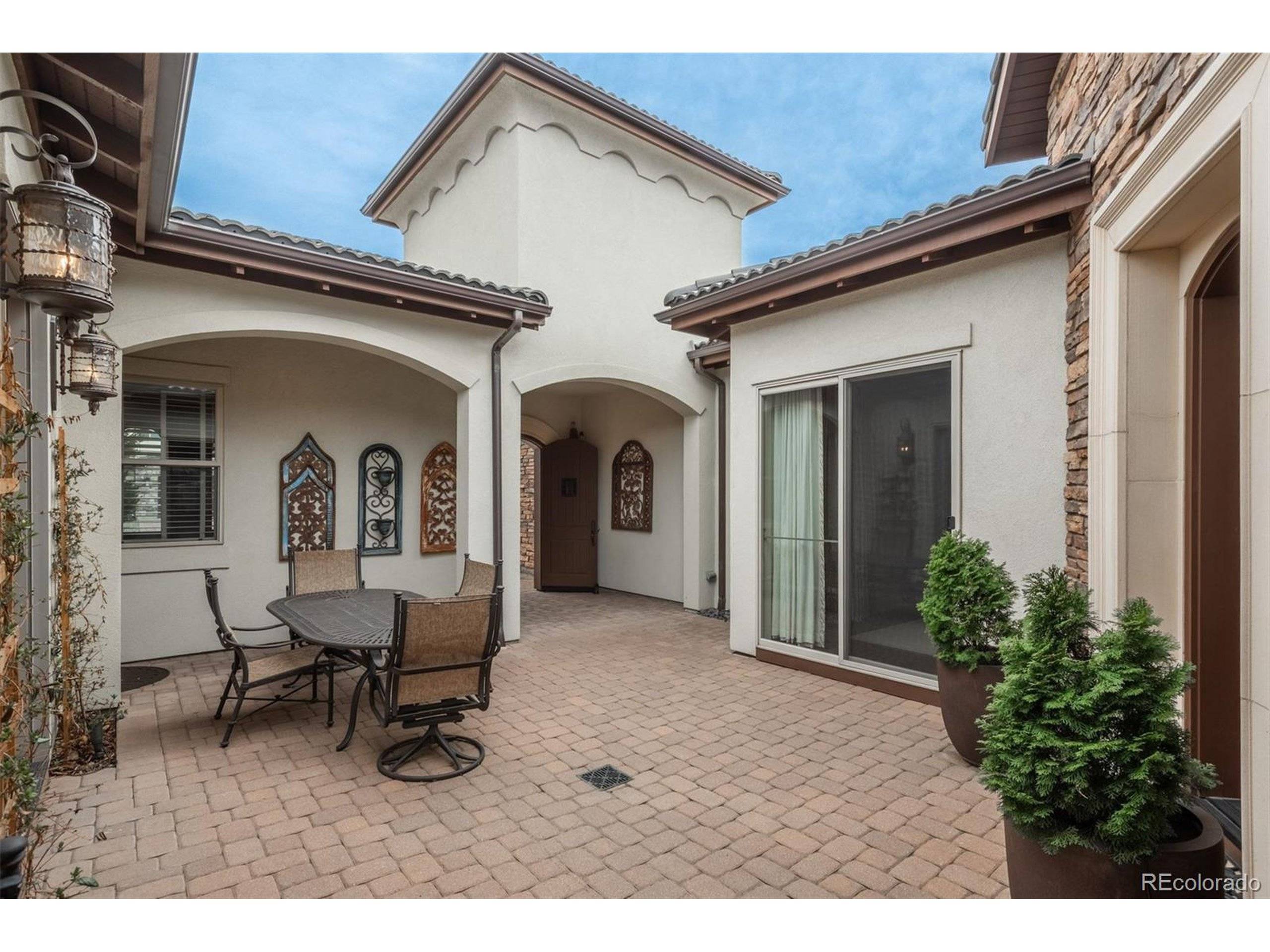 Lone Tree, CO 80124,9463 Vista Hill Ln