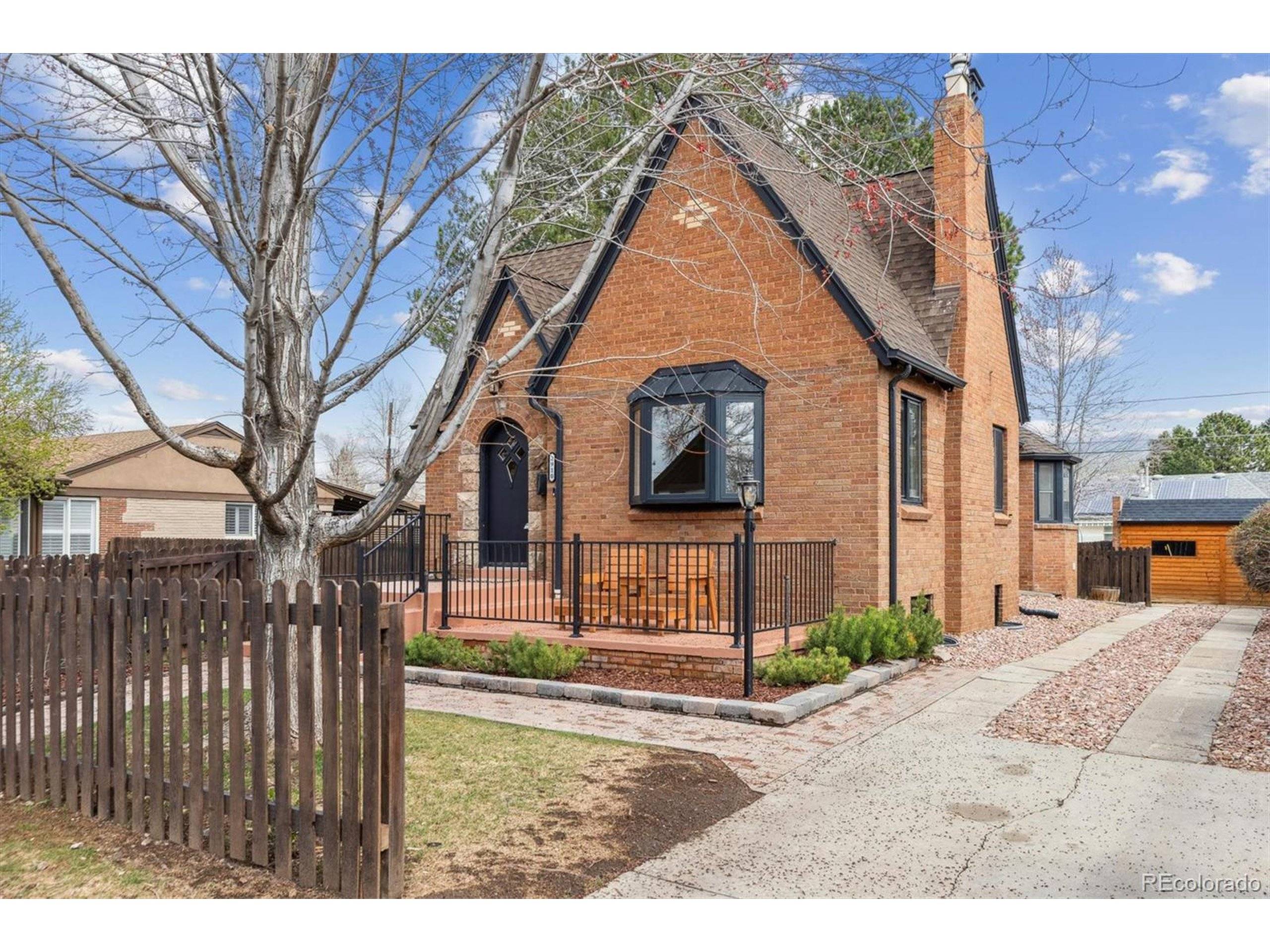 Denver, CO 80207,2910 Clermont St