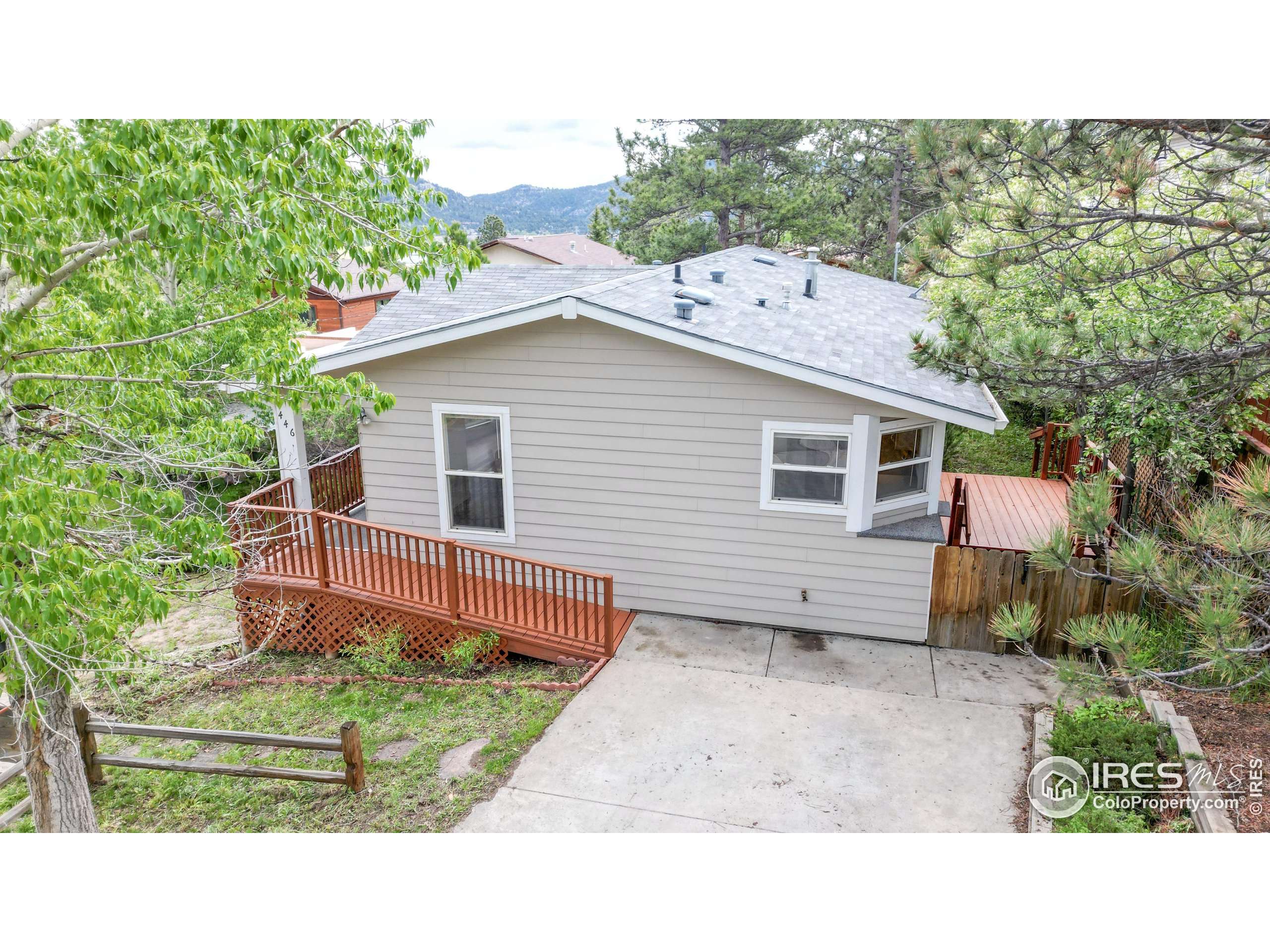 Estes Park, CO 80517,446 Columbine Ave