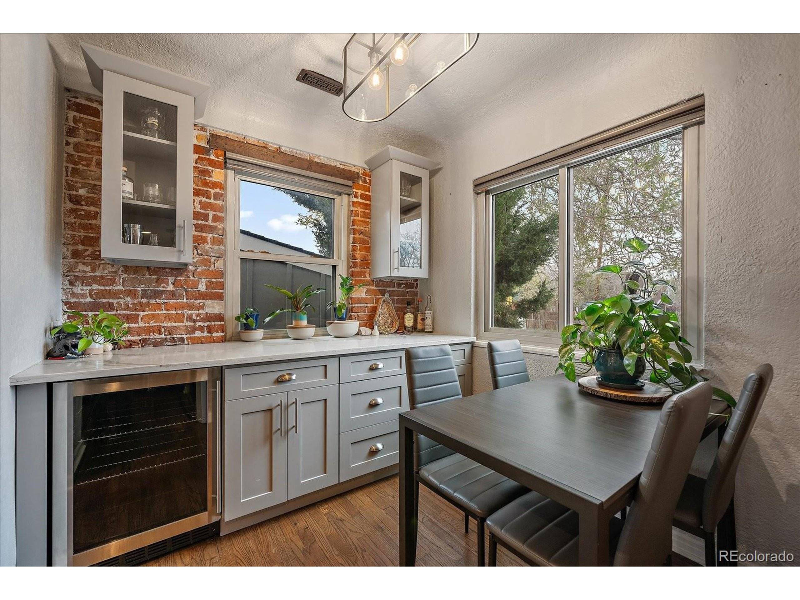 Denver, CO 80211,3327 Irving St