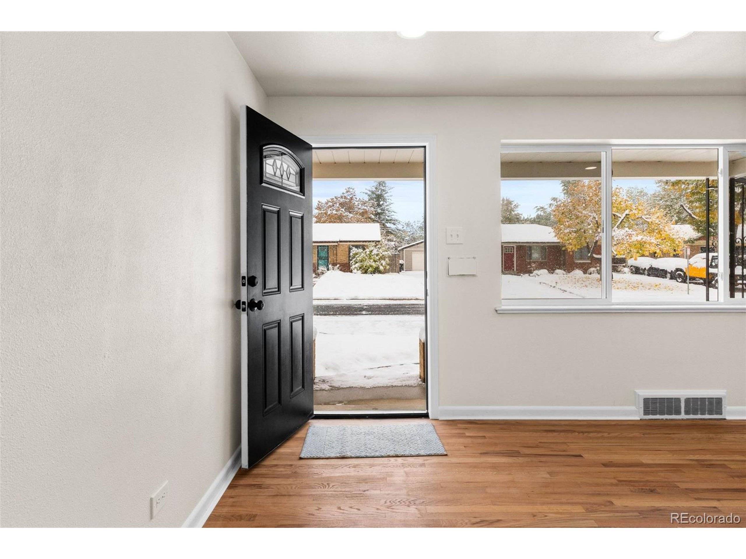 Denver, CO 80207,7555 E 22nd Ave