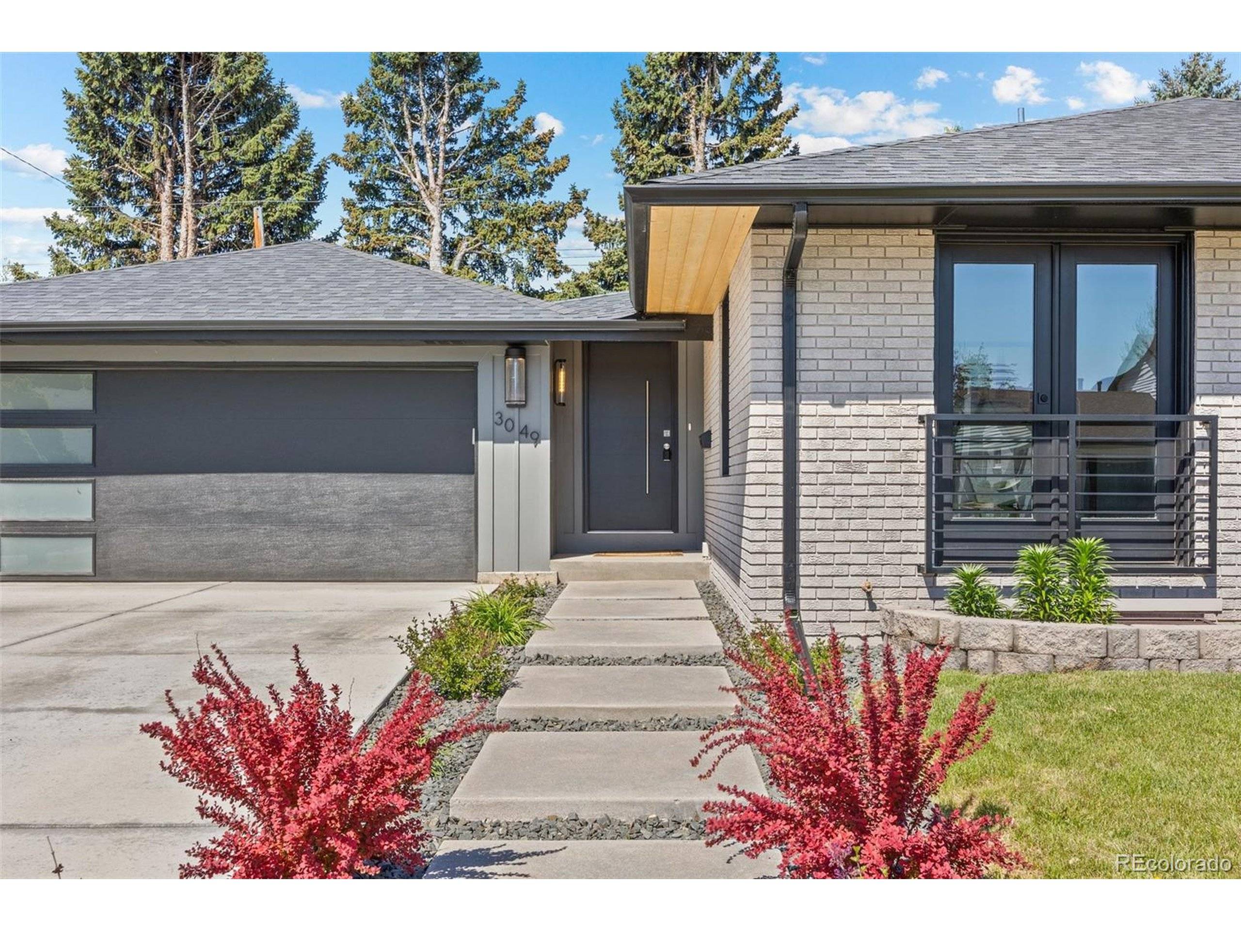 Denver, CO 80210,3049 S Vine St
