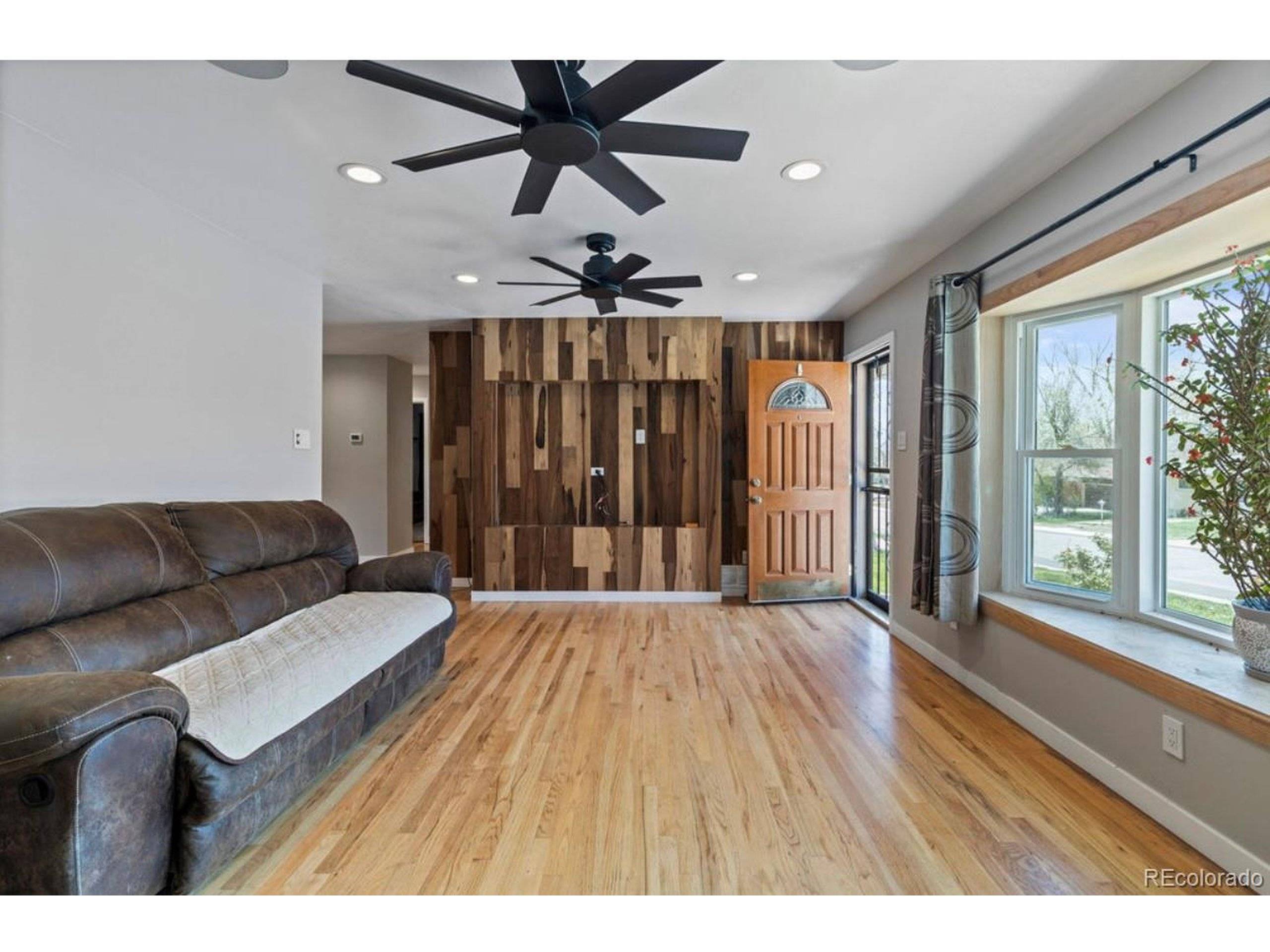 Denver, CO 80236,4102 W Eastman Ave