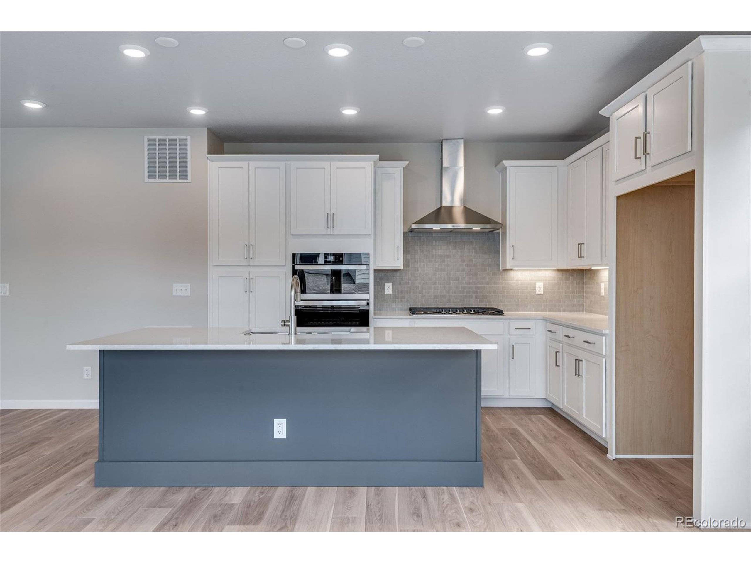 Littleton, CO 80125,8581 Eckley St