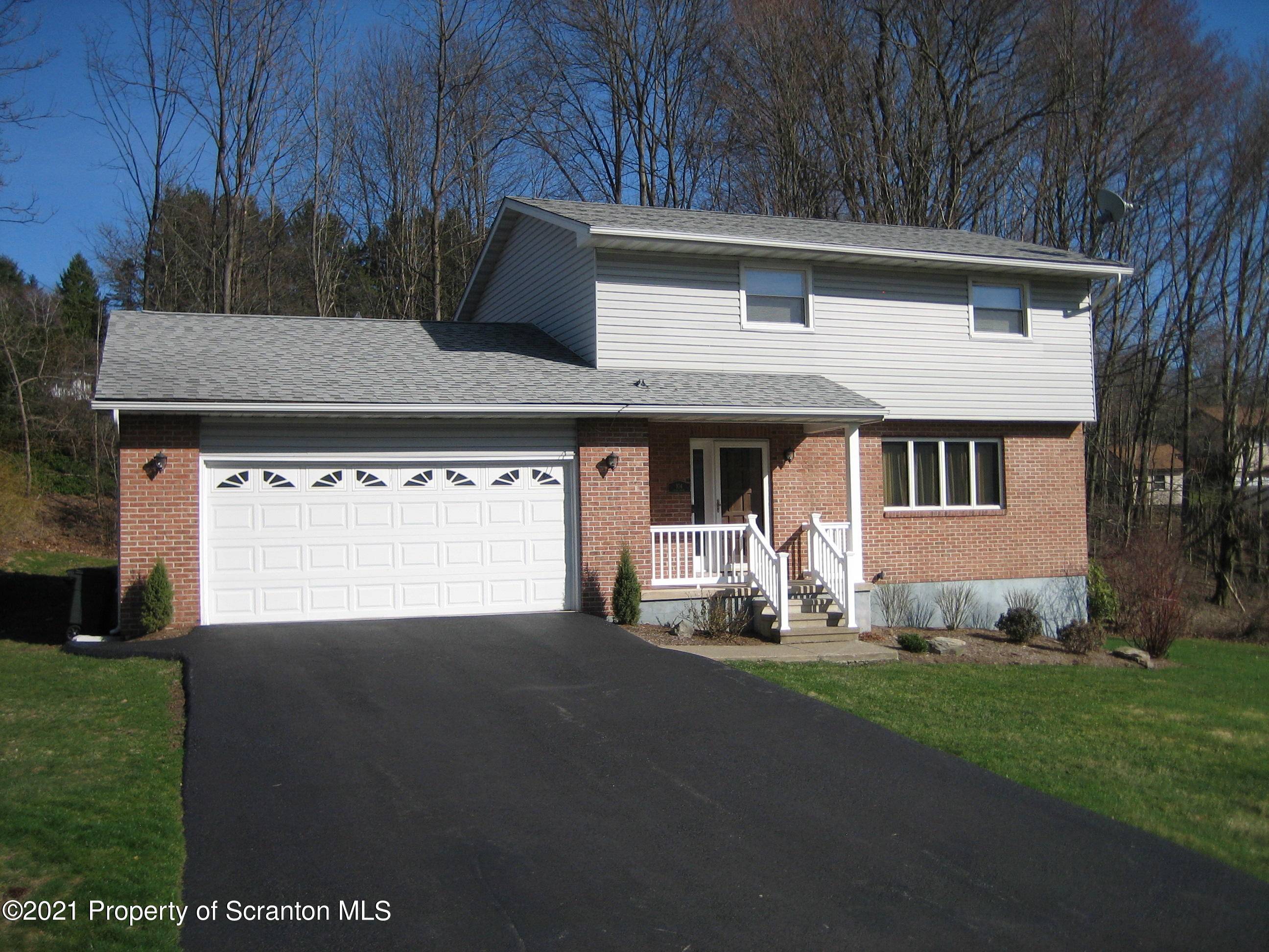 South Abington Twp, PA 18411,104 Echo Dr