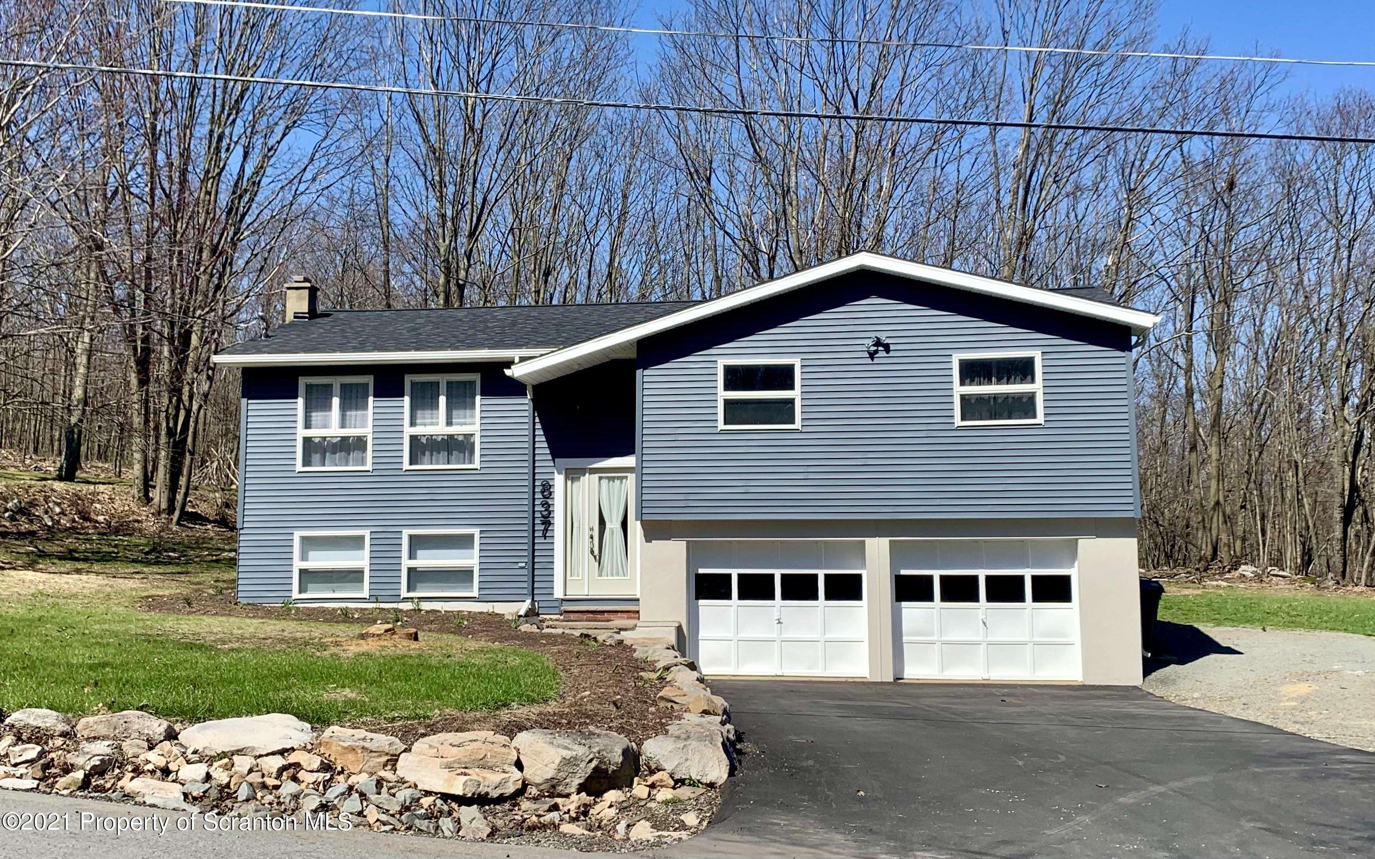 Clifford Twp, PA 18421,837 Elkview Drive