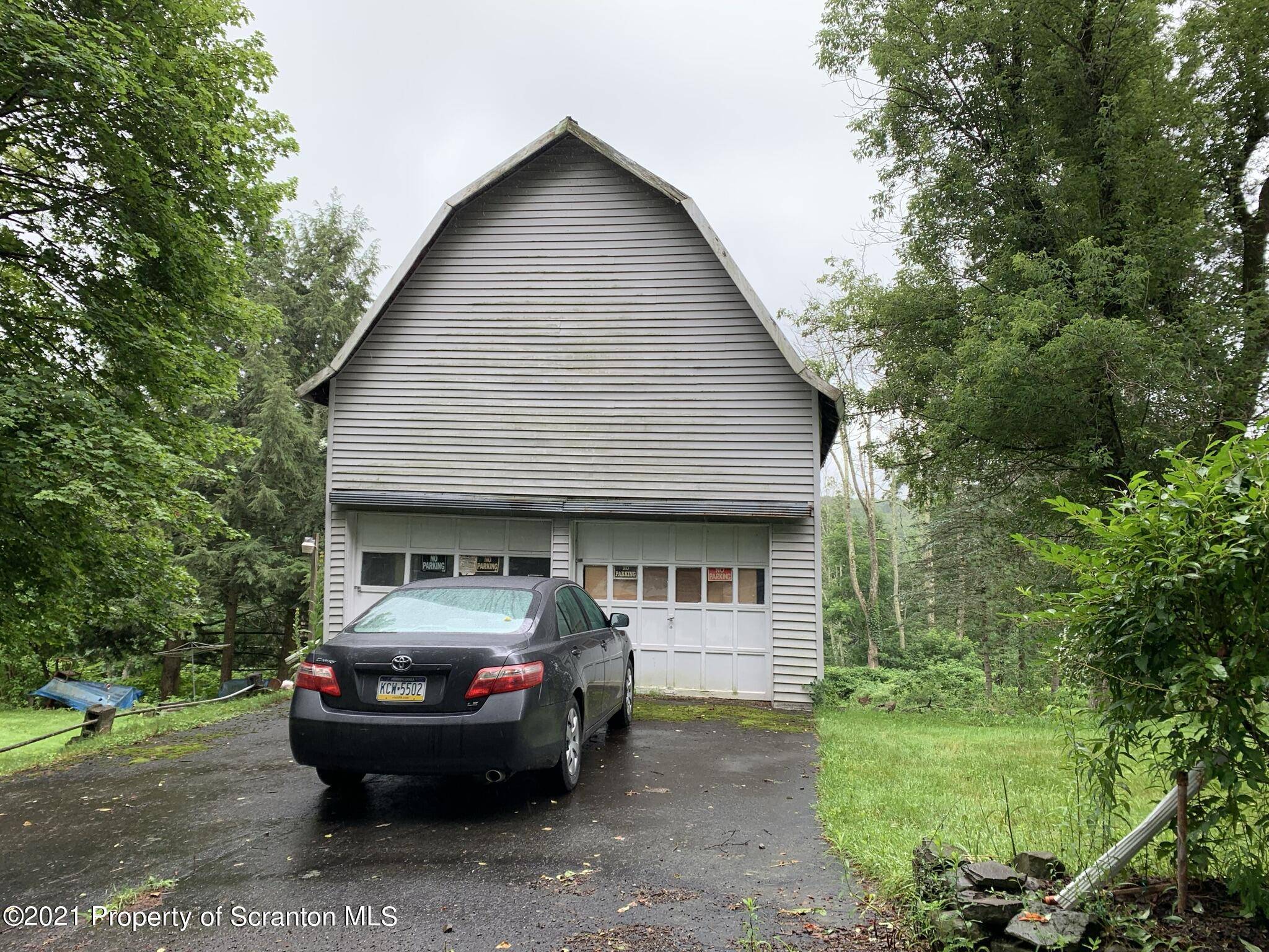 Clifford Twp, PA 18470,25 Elkdale Rd