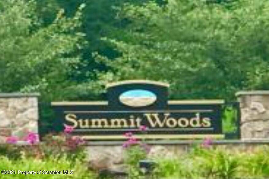 Roaring Brook Twp, PA 18444,112 Summit Woods Rd