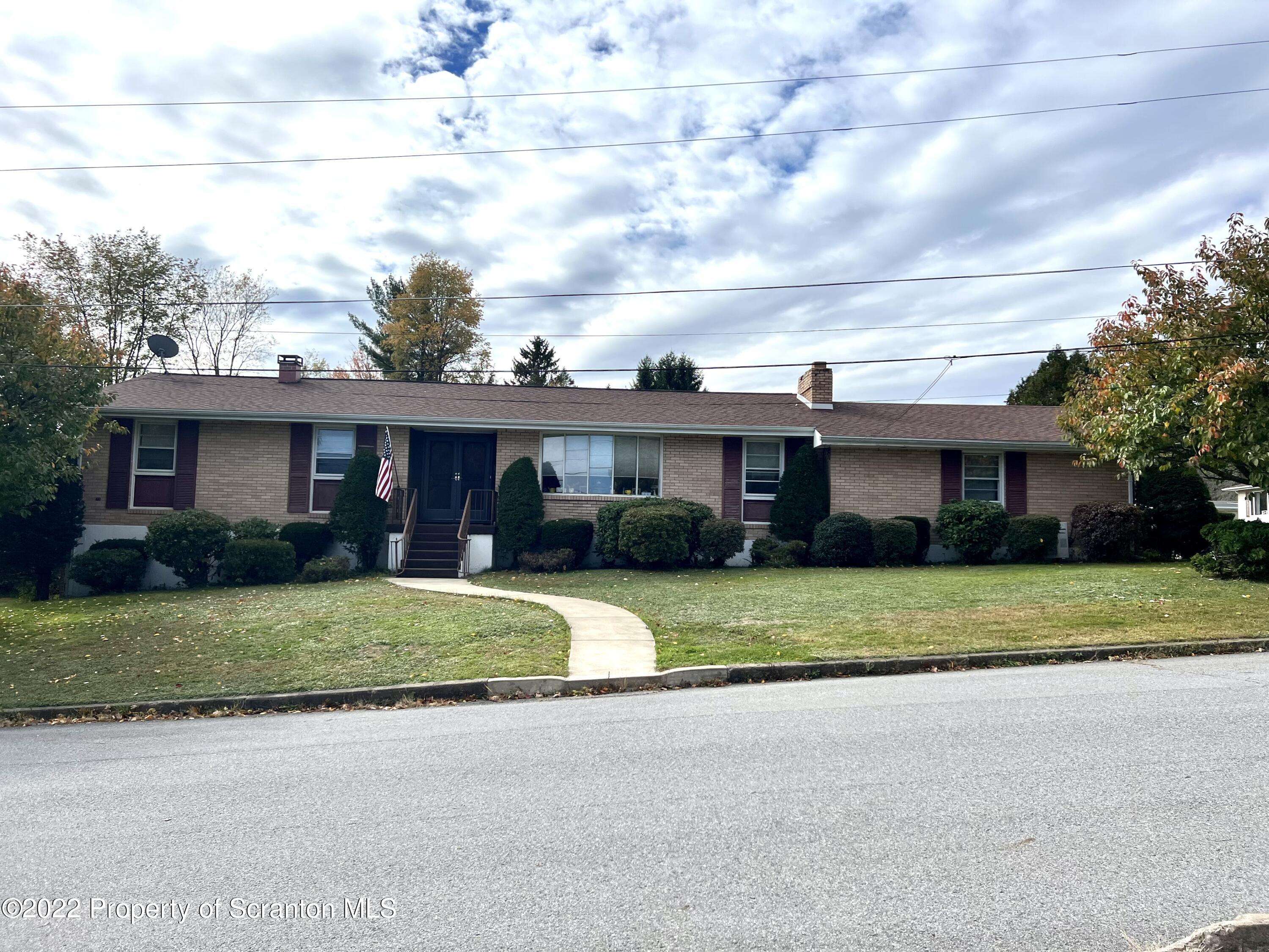 Carbondale, PA 18407,5 Short St