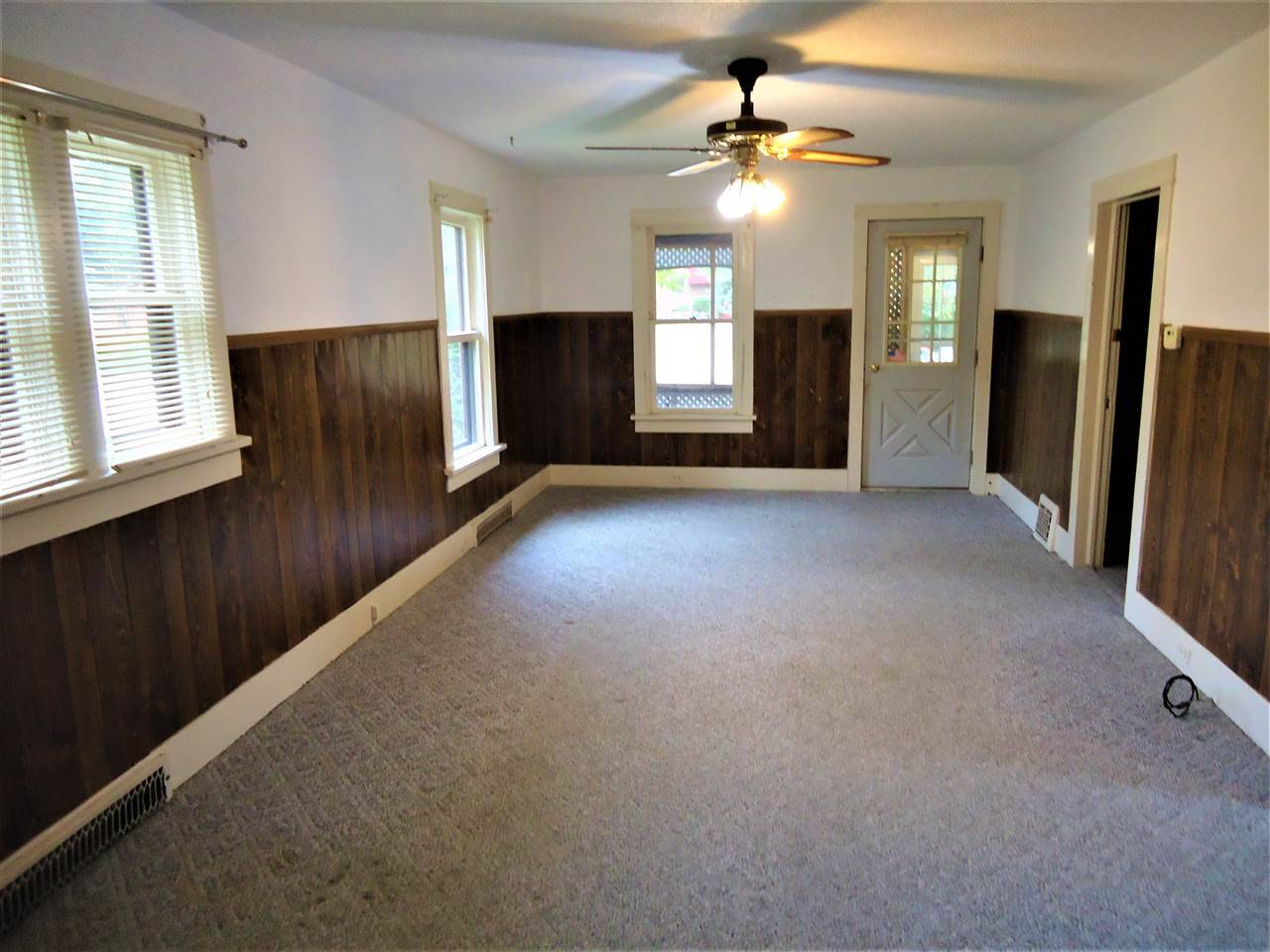 Midland, MI 48640,1610 Ashman