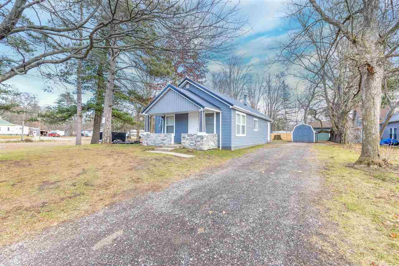 Sanford, MI 48657-1010,104 N Pine St