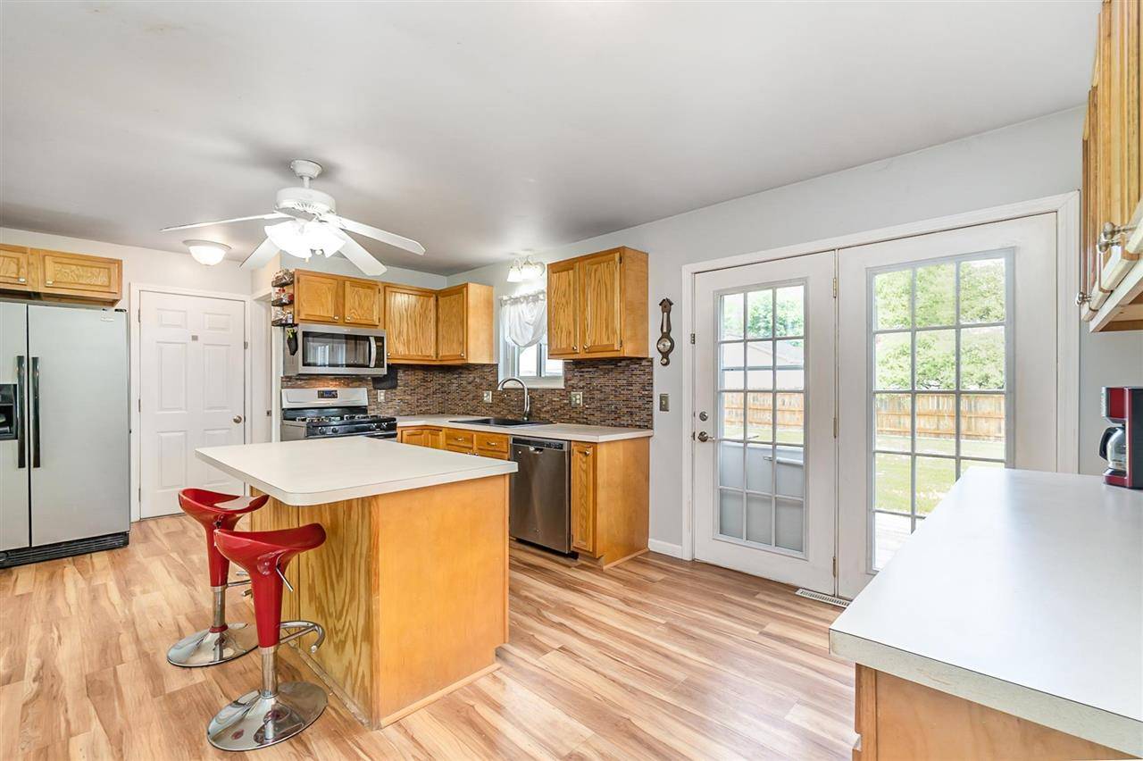 Freeland, MI 48623,12042 Sanders Dr