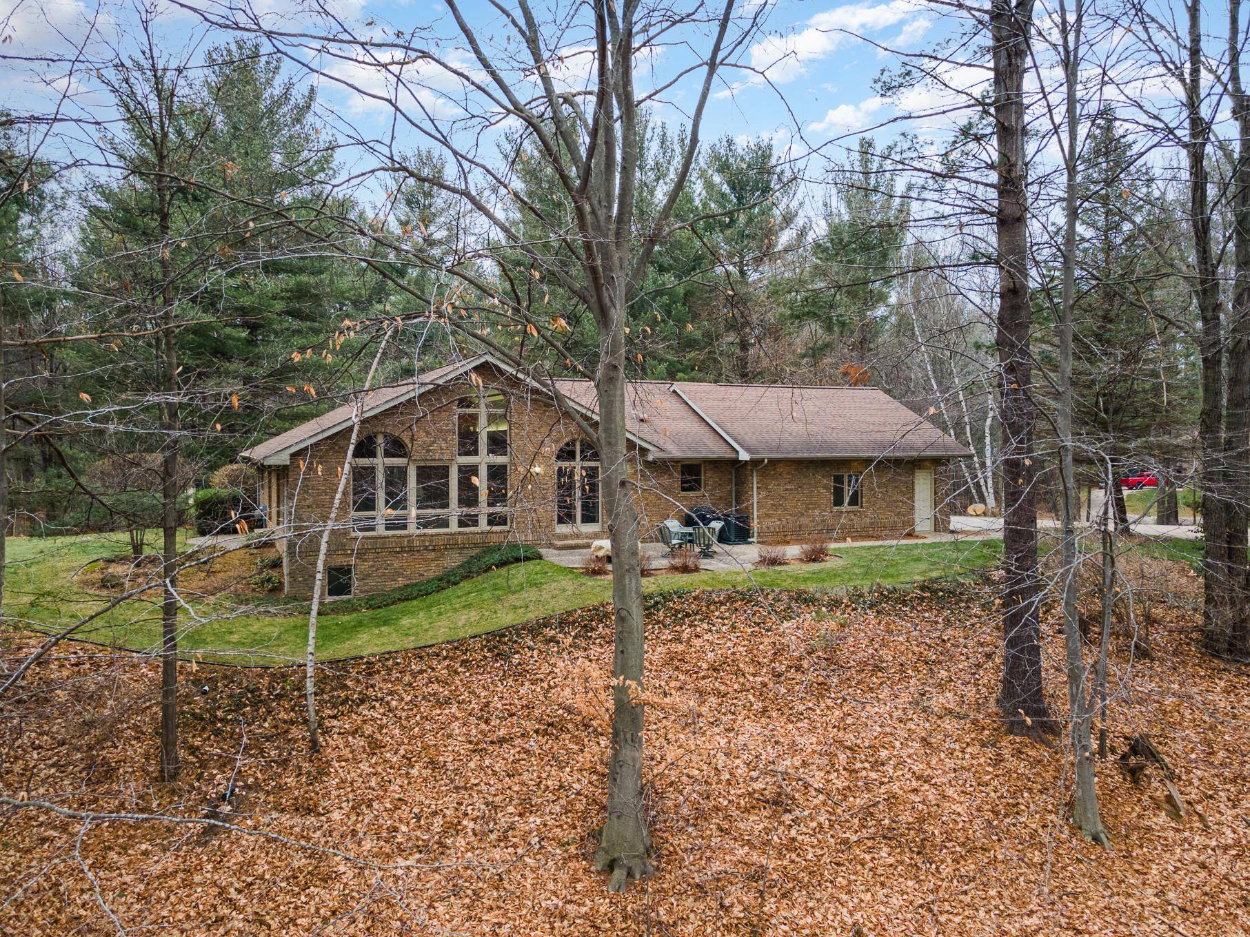 Midland, MI 48640,3132 E Beechwood Drive