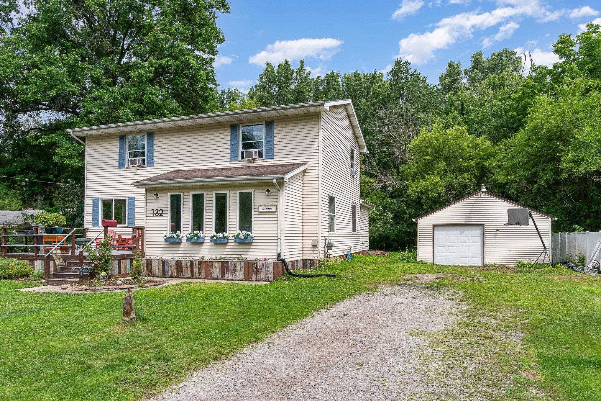 Saint Charles, MI 48655,132 W Walnut Street