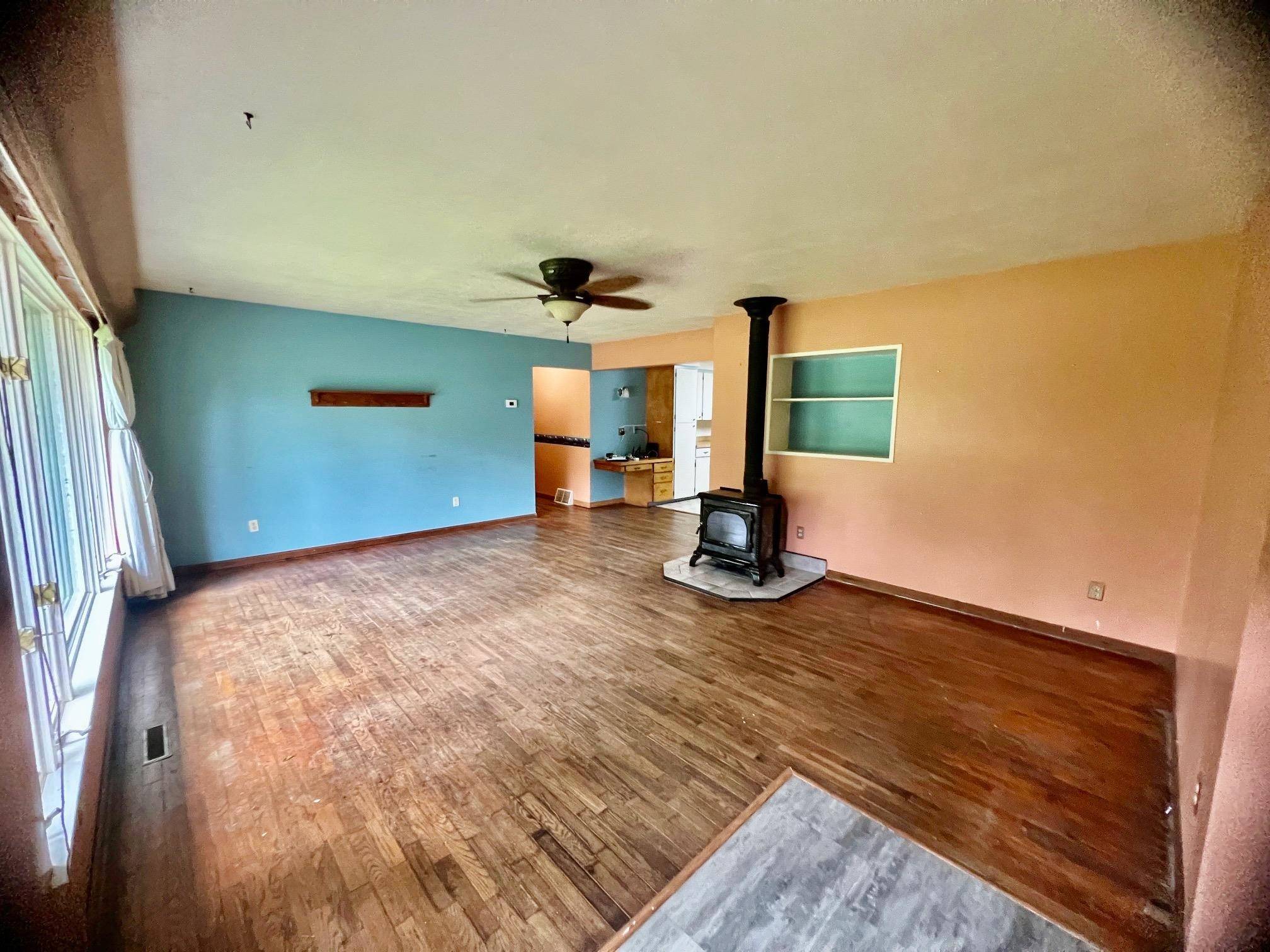 Midland, MI 48640,451 E King Court