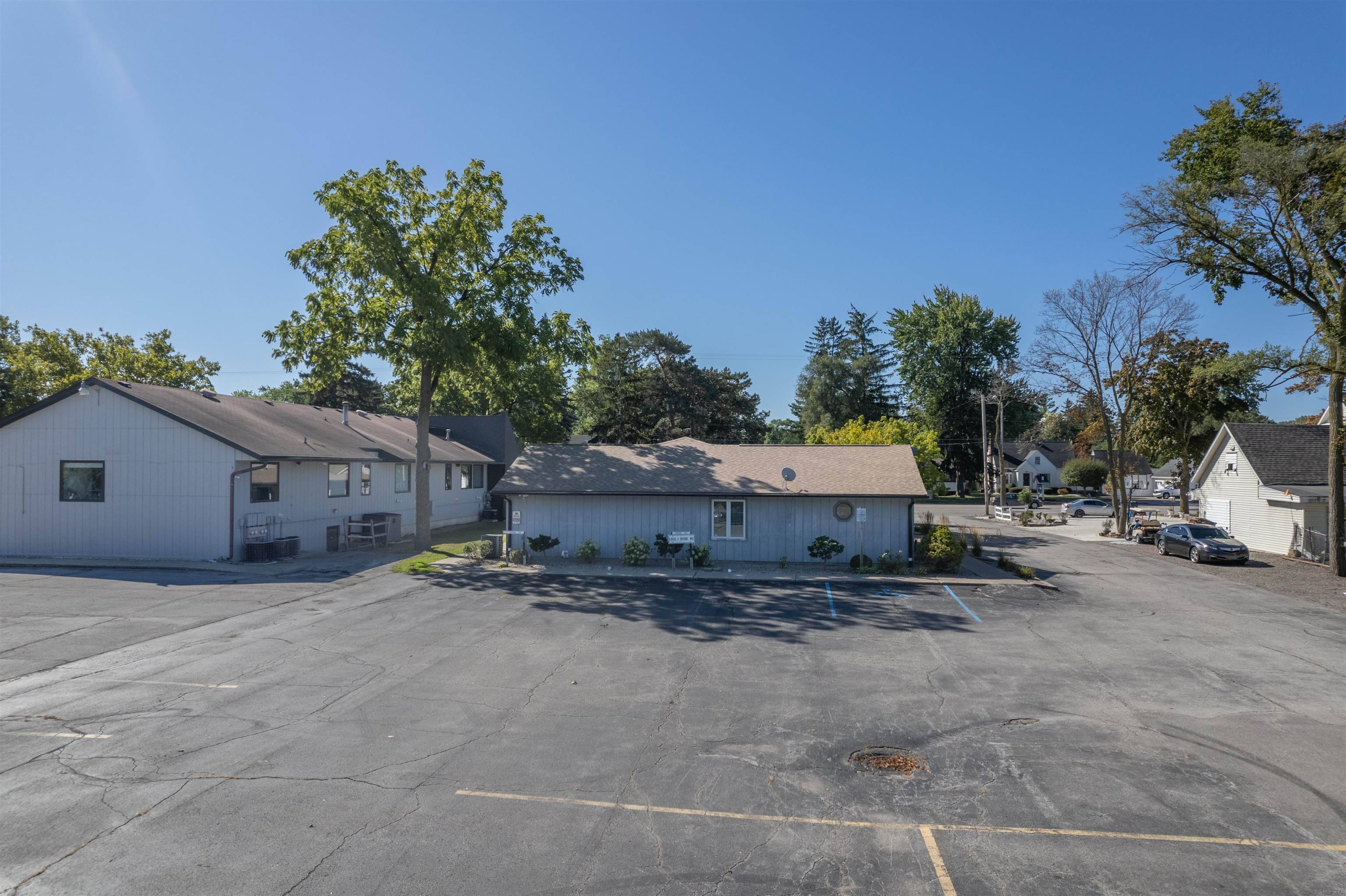 Saginaw, MI 48603,4386 State Street