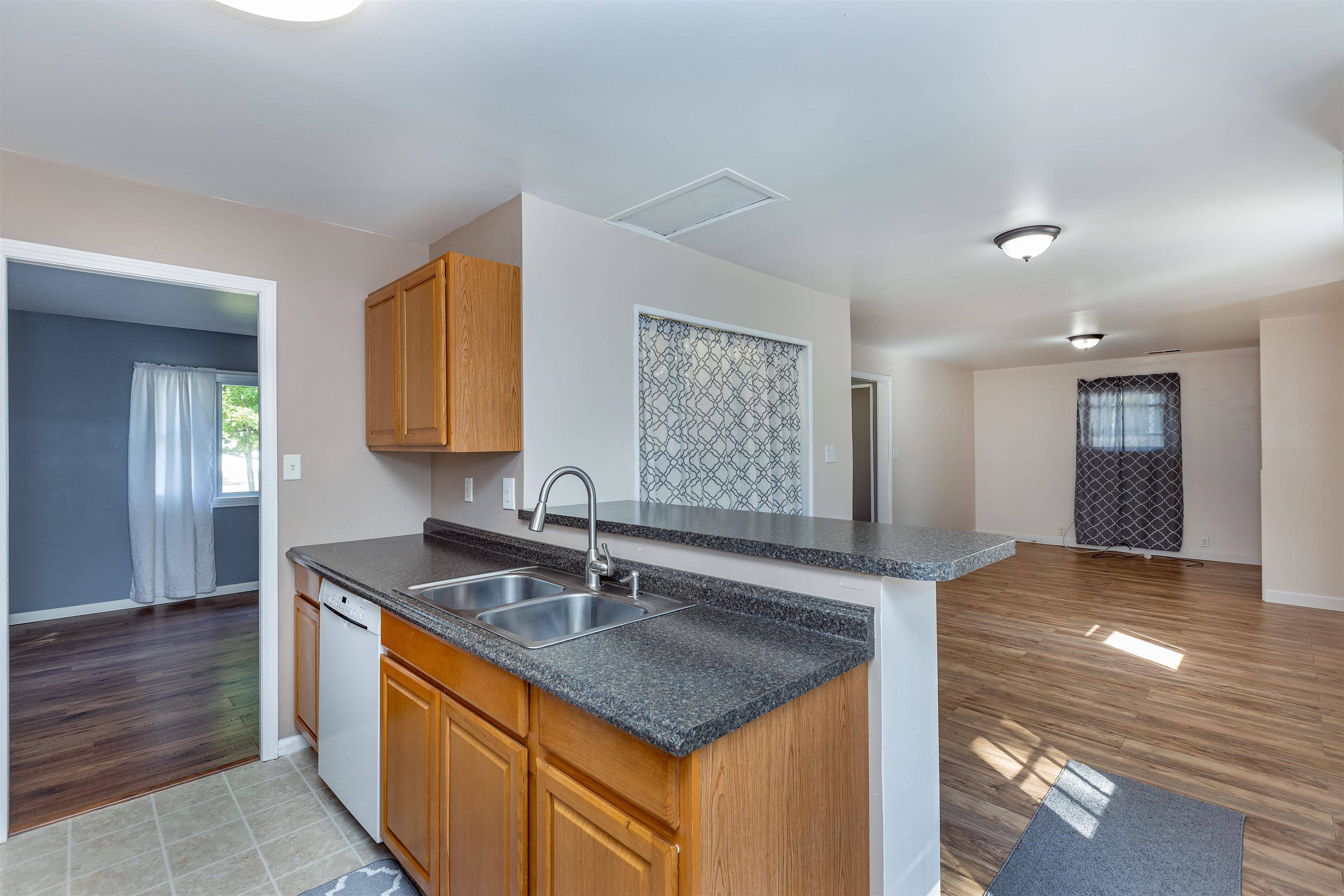 Midland, MI 48642,2206 Carolina Street