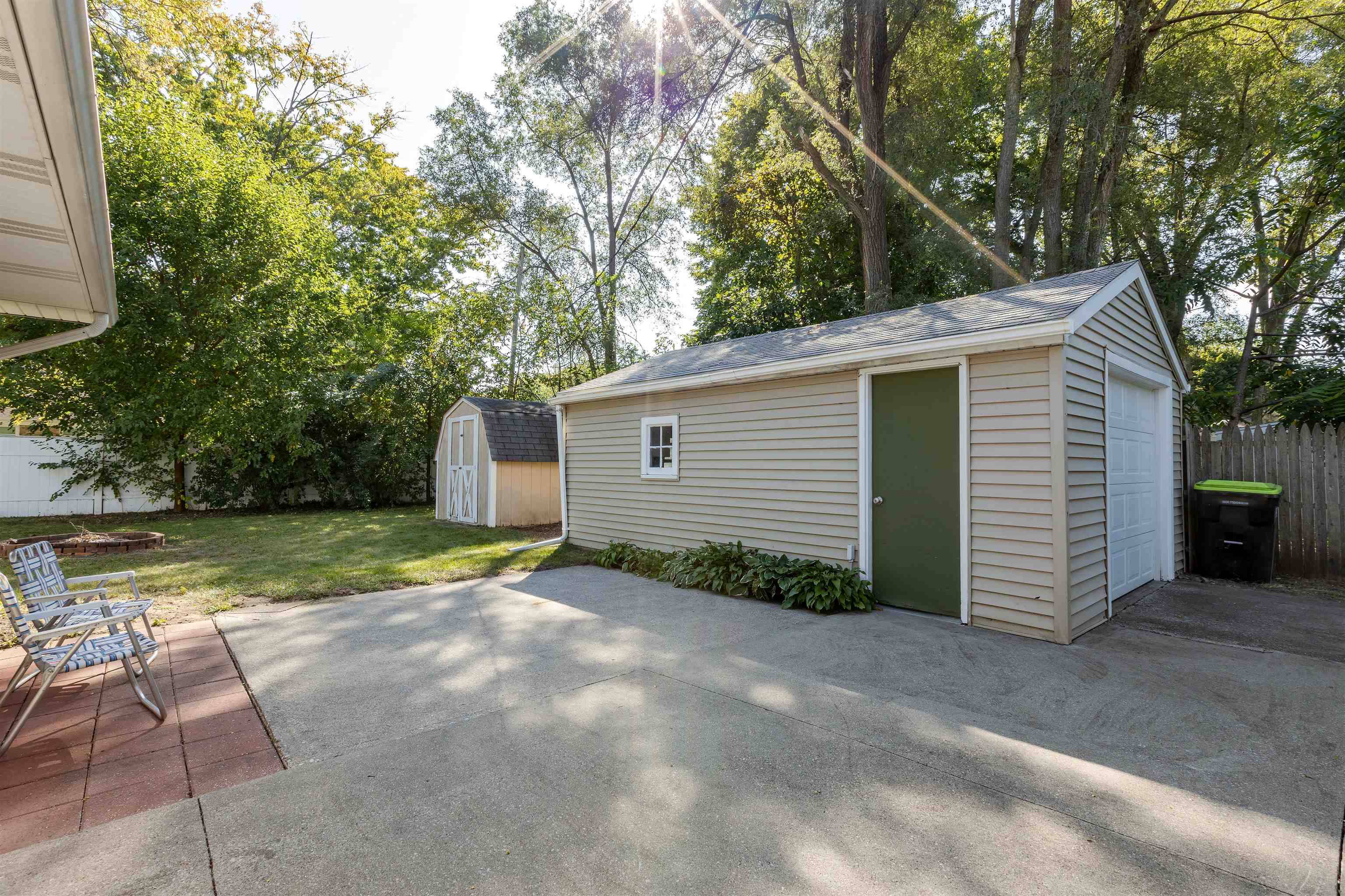 Midland, MI 48642,2206 Carolina Street