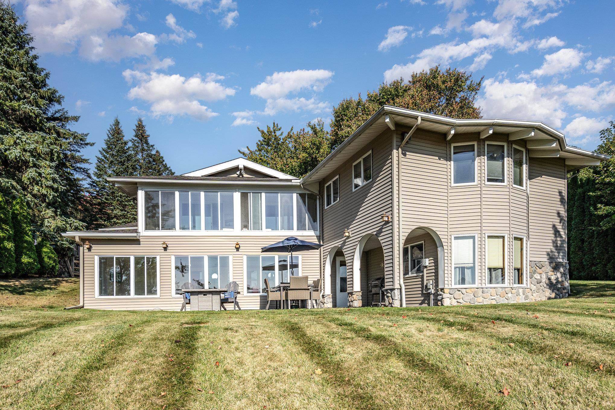 Sanford, MI 48657,4845 N Anna Lane