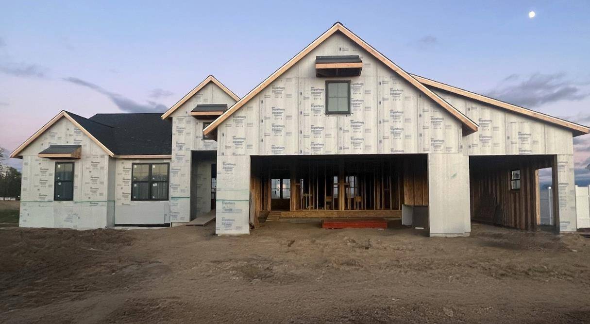 Midland, MI 48642,3199 Hidden Meadows Drive