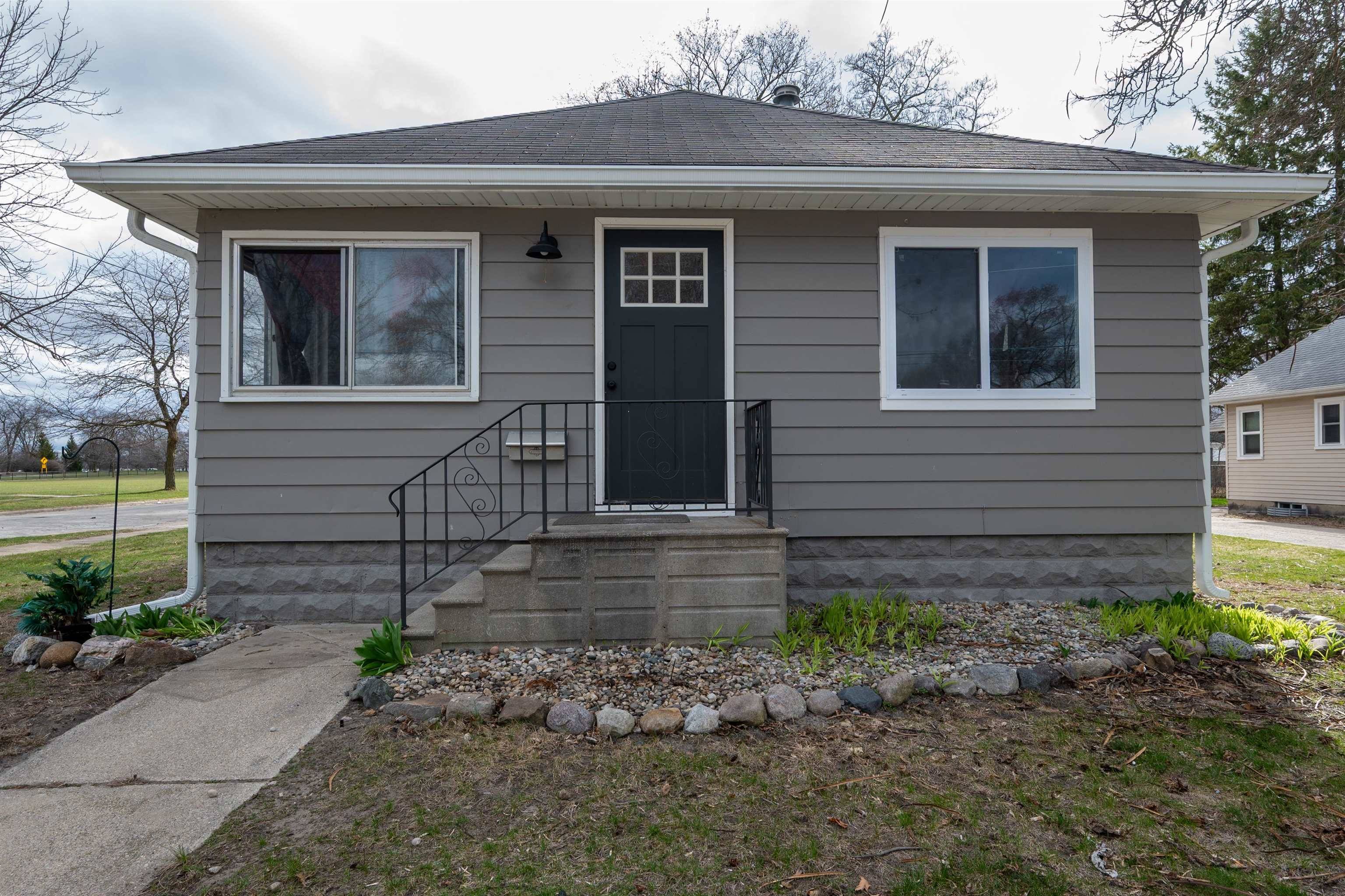 Midland, MI 48640,1016 E Carpenter Street
