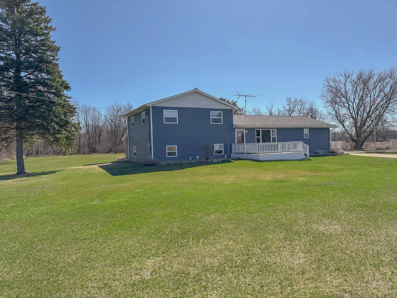 Coleman, MI 48618,5116 N Lewis Road