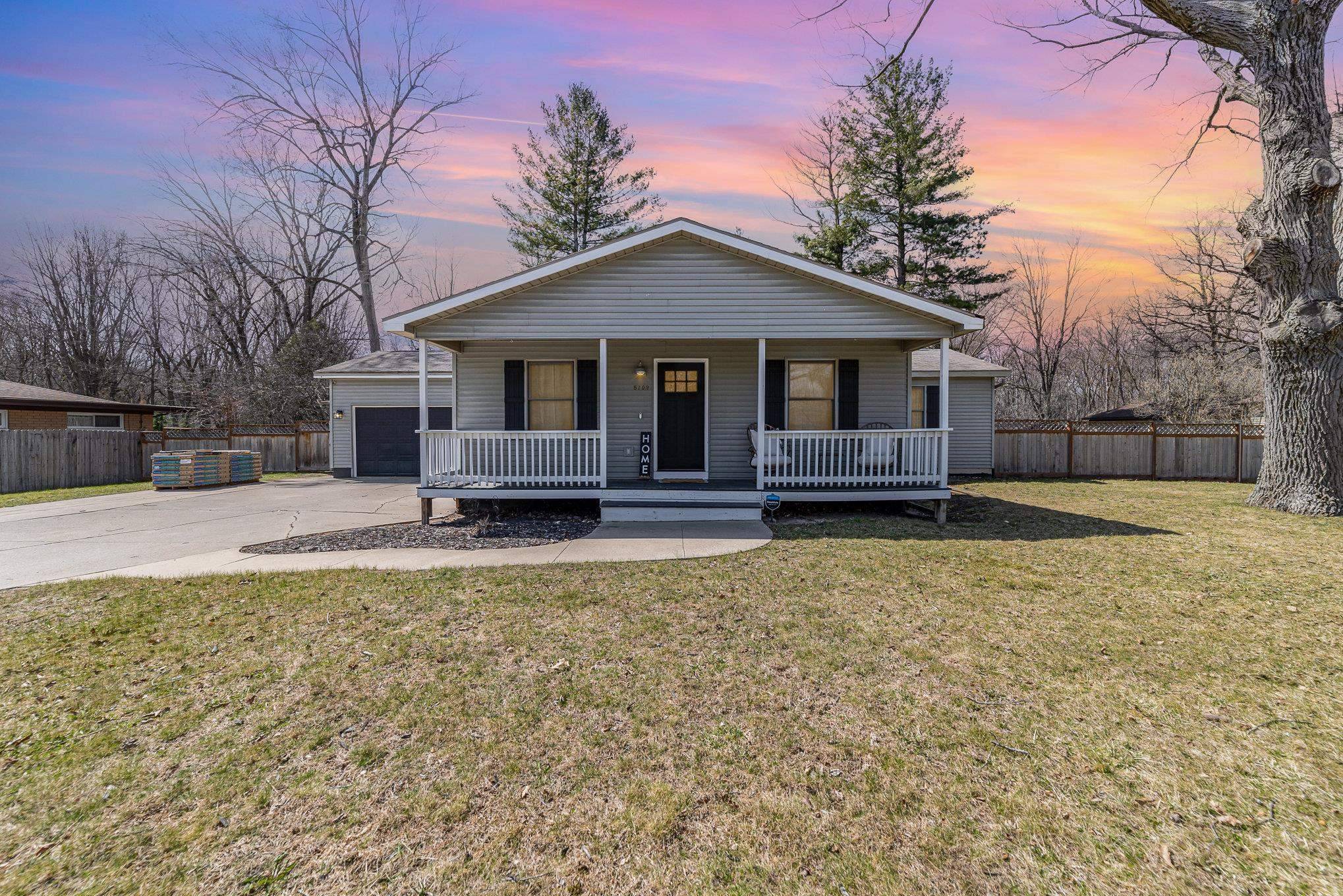 Midland, MI 48640,5709 Sturgeon Avenue