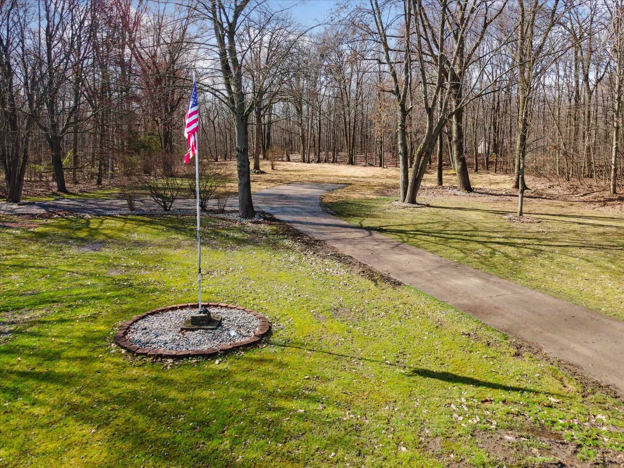 Hemlock, MI 48626,12537 Frost Road