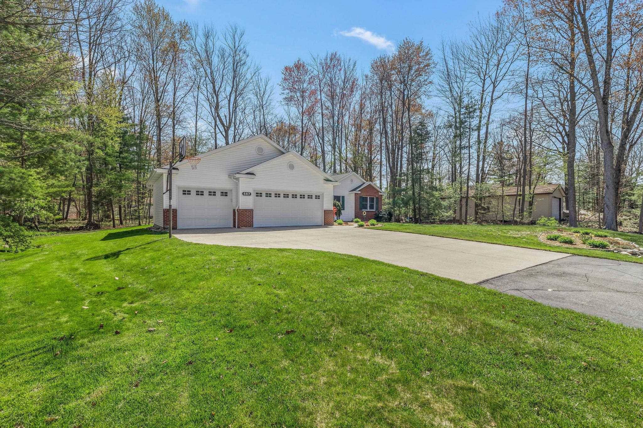 Sanford, MI 48657,567 W Spruce Road