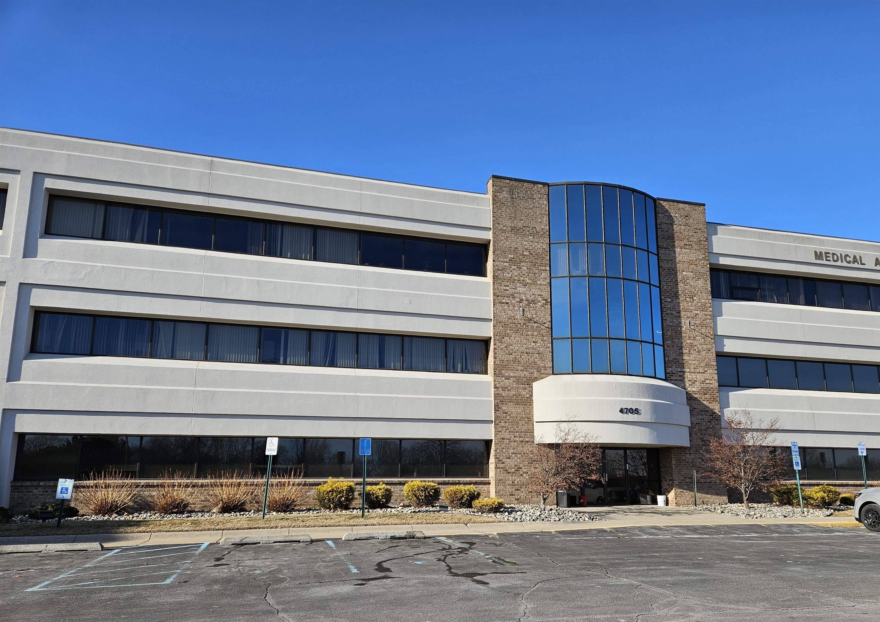 Saginaw, MI 48604,4705 Towne Centre Suite 304 Road