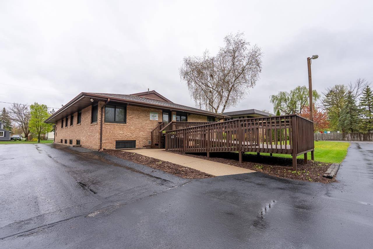 Midland, MI 48640,2715 Ashman Street