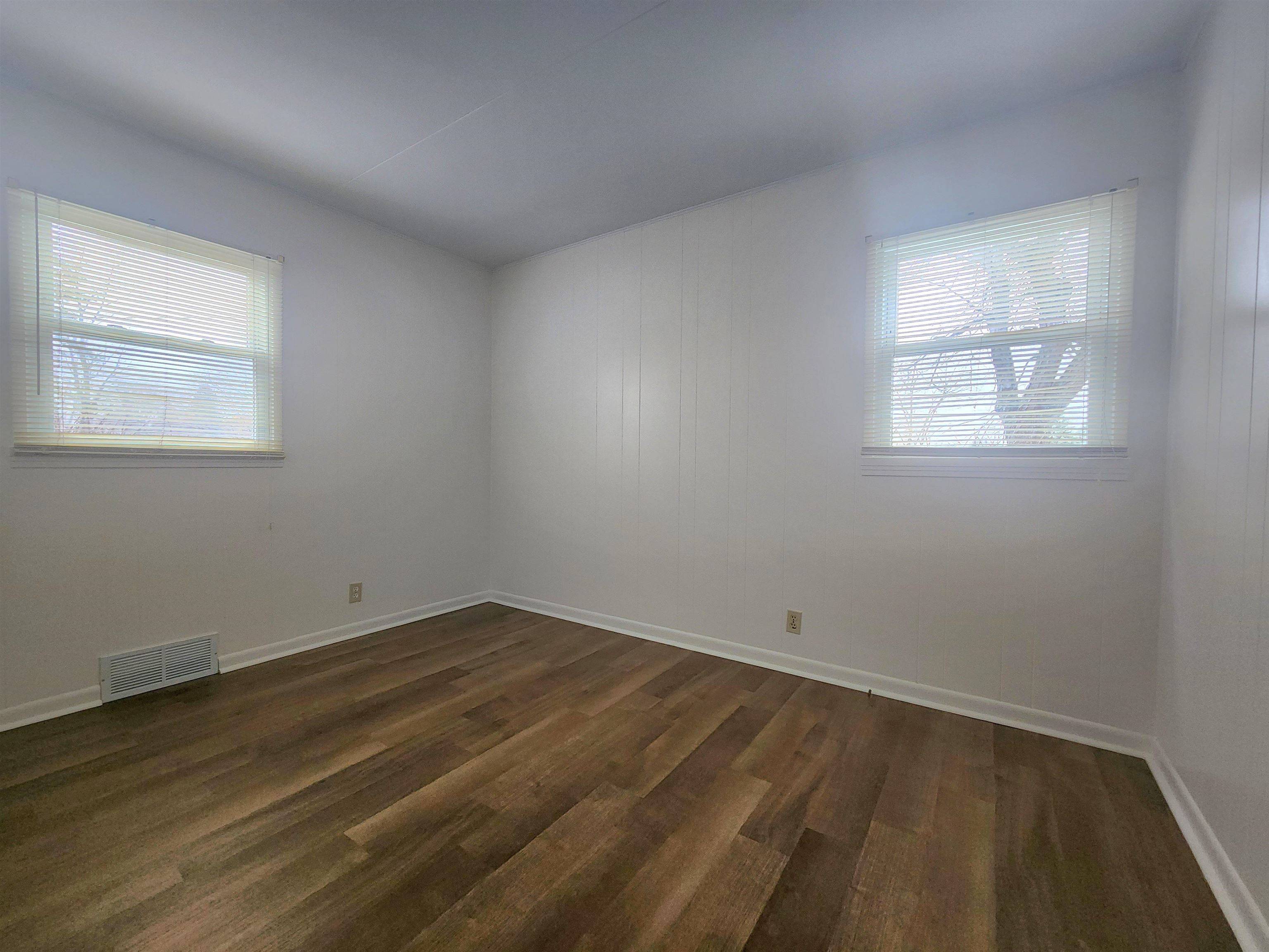 Midland, MI 48642,1407 E Sugnet Road