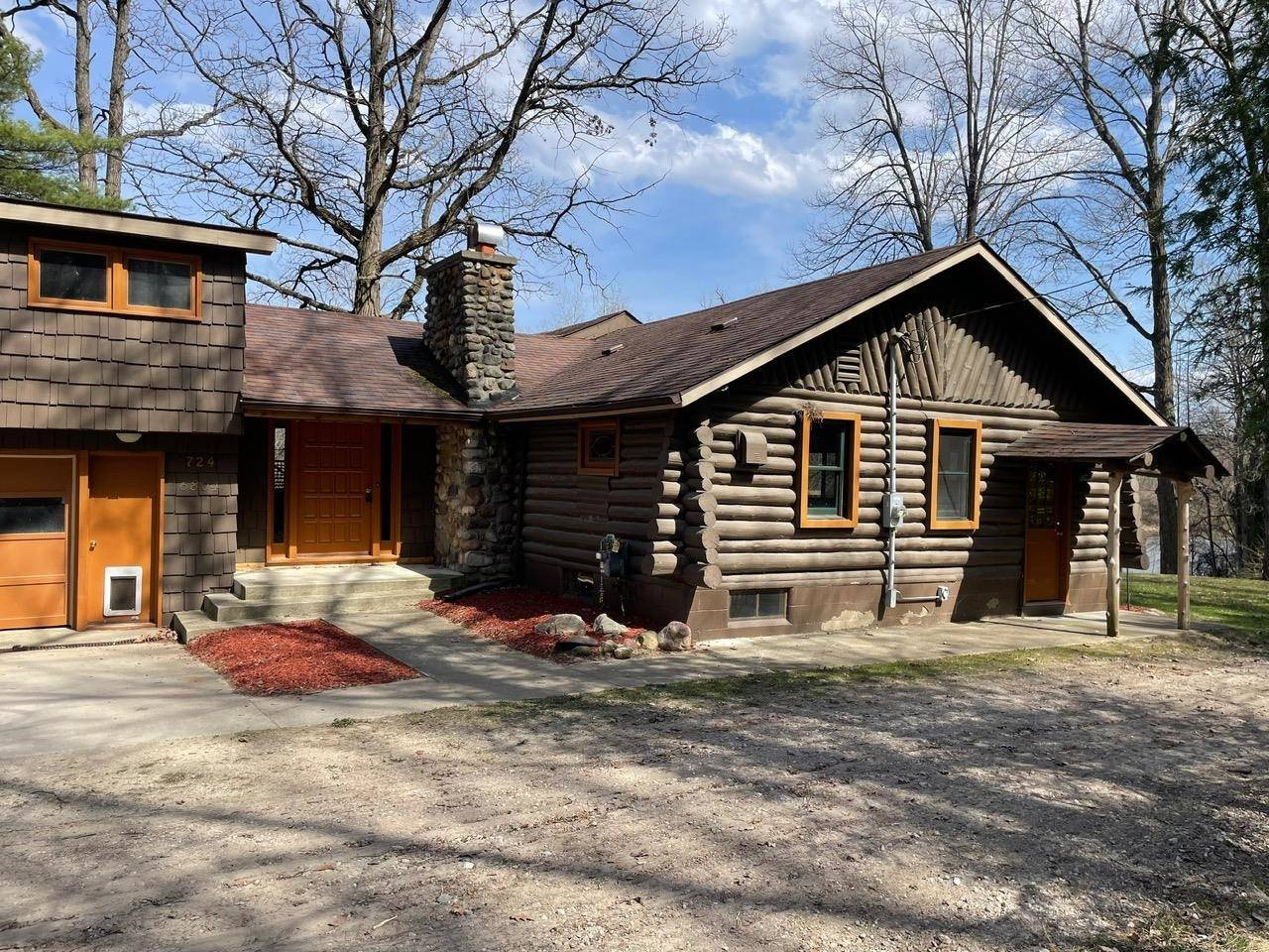 Beaverton, MI 48612,724 W Tobacco Ridge Trail