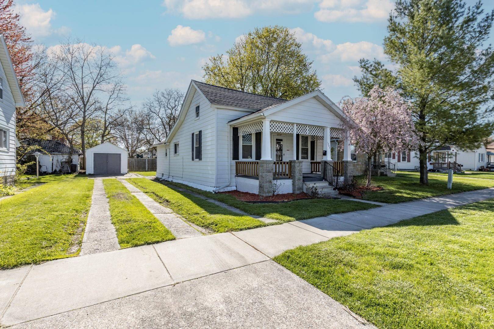 Bay City, MI 48706,1303 S Warner Street