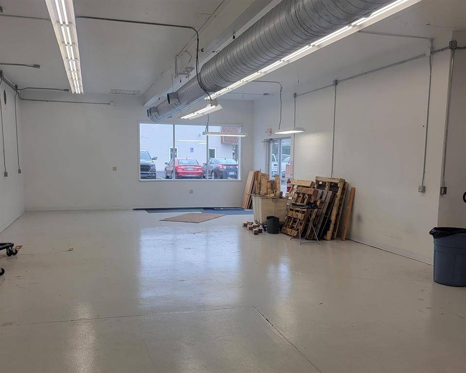 Midland, MI 48640,2706 N Saginaw Road