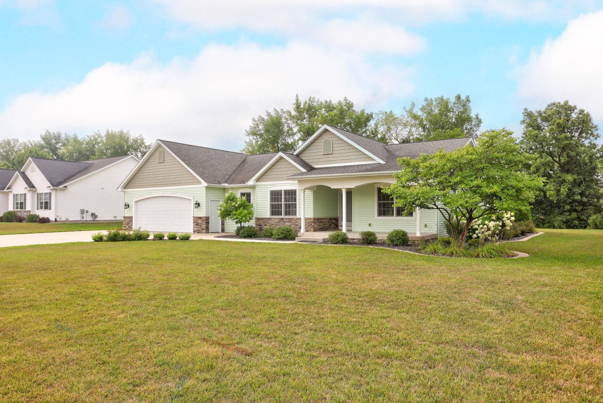 Freeland, MI 48623,9983 Garner Lane