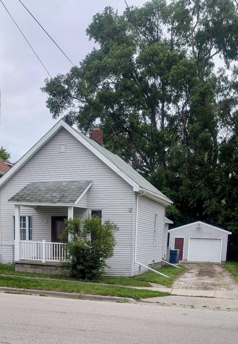 Bay City, MI 48706,902 Litchfield Street