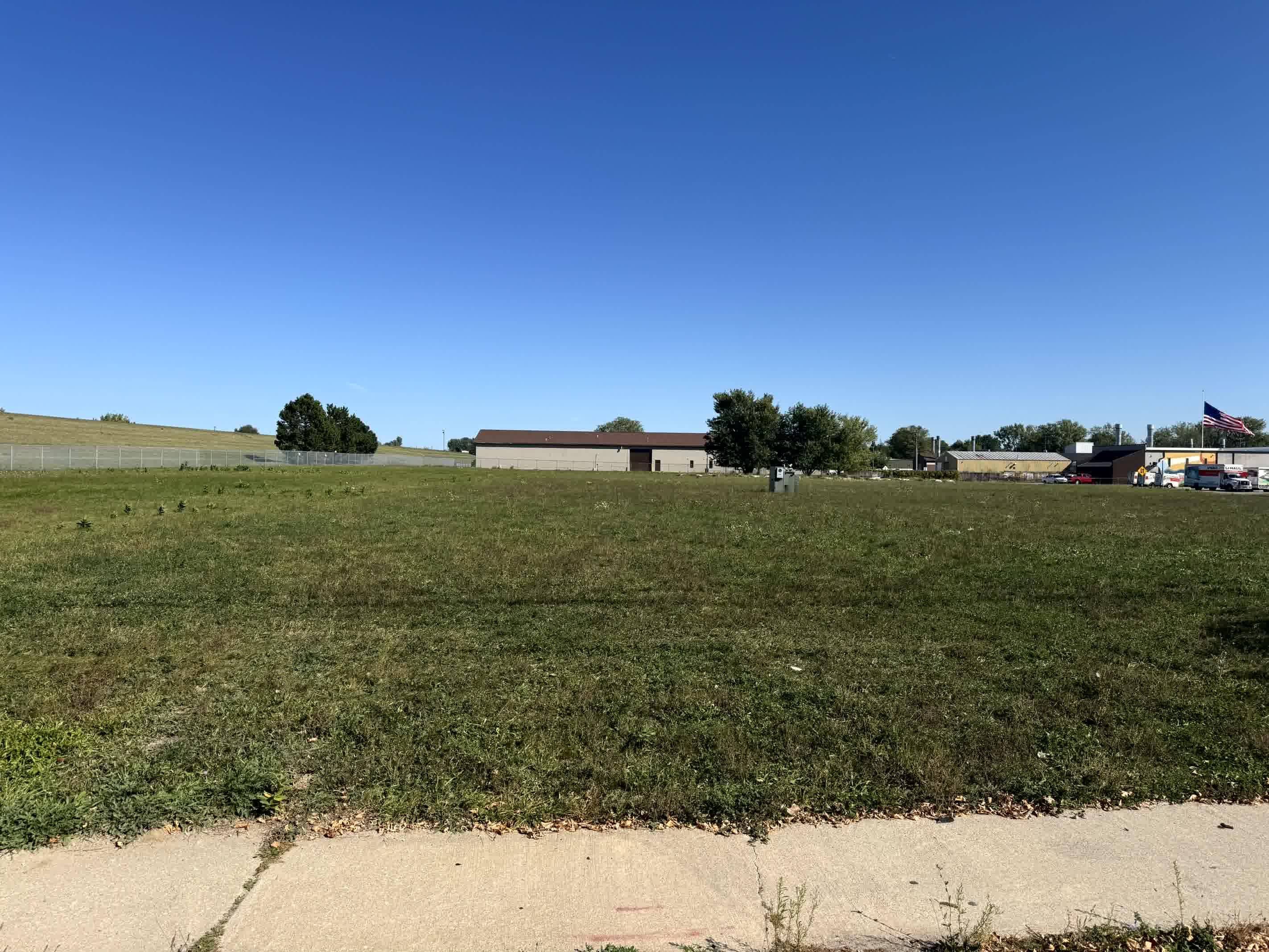 Midland, MI 48642,2929 S Saginaw Road