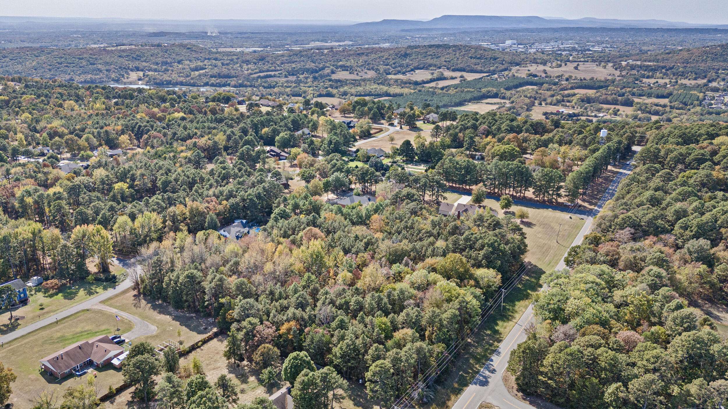 Russellville, AR 72802,80,81,234 Cliff and Stream