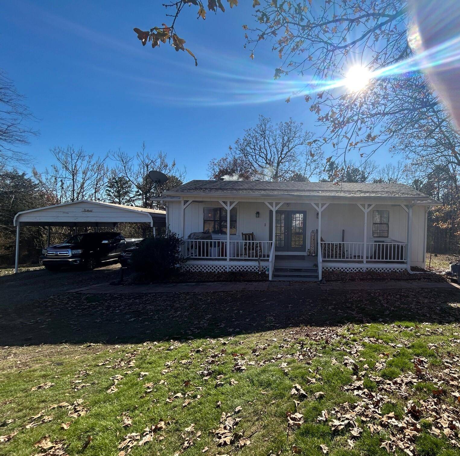 London, AR 72847,565 CR 1750