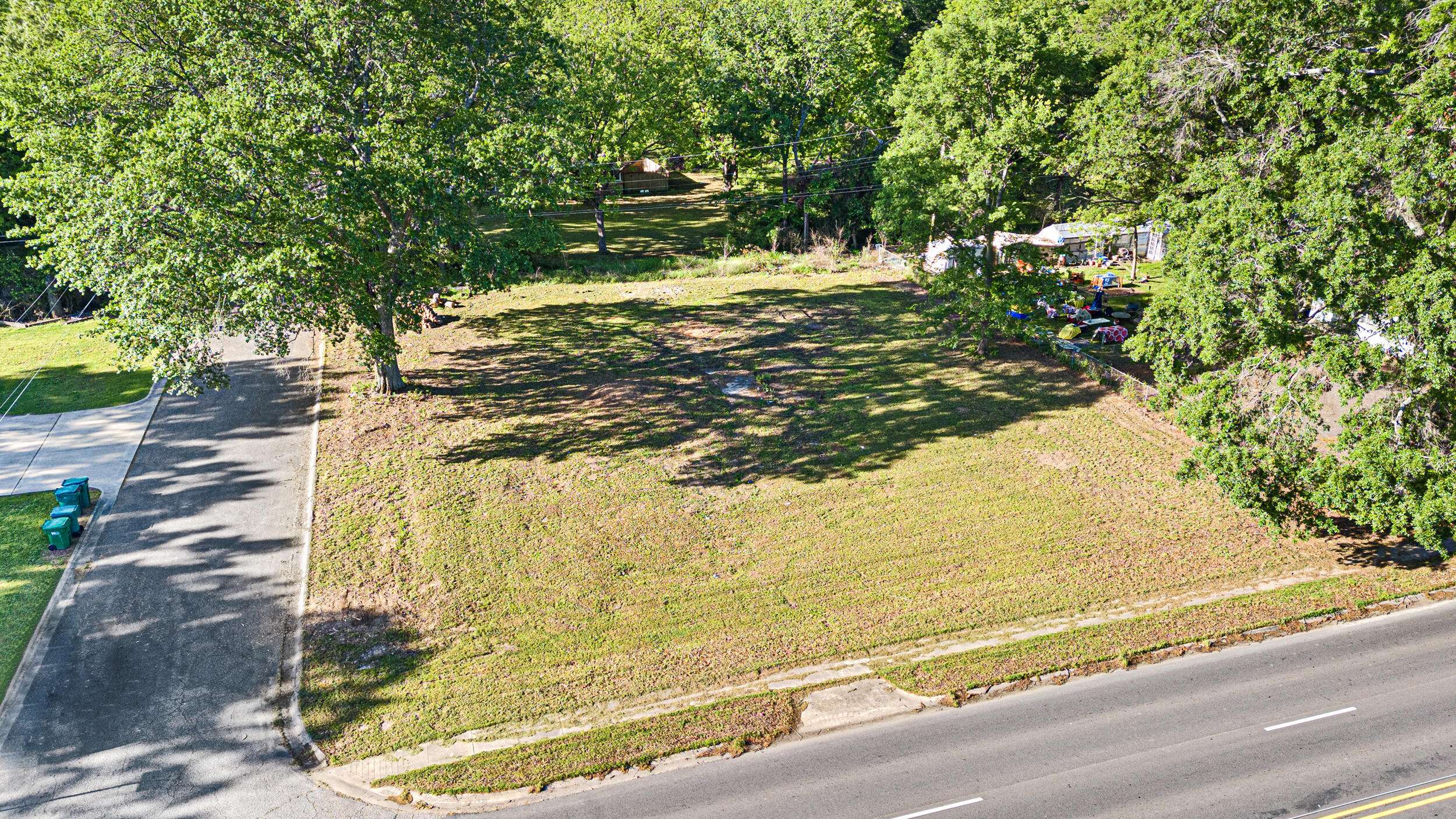 Russellville, AR 72801,724 E Parkway Drive