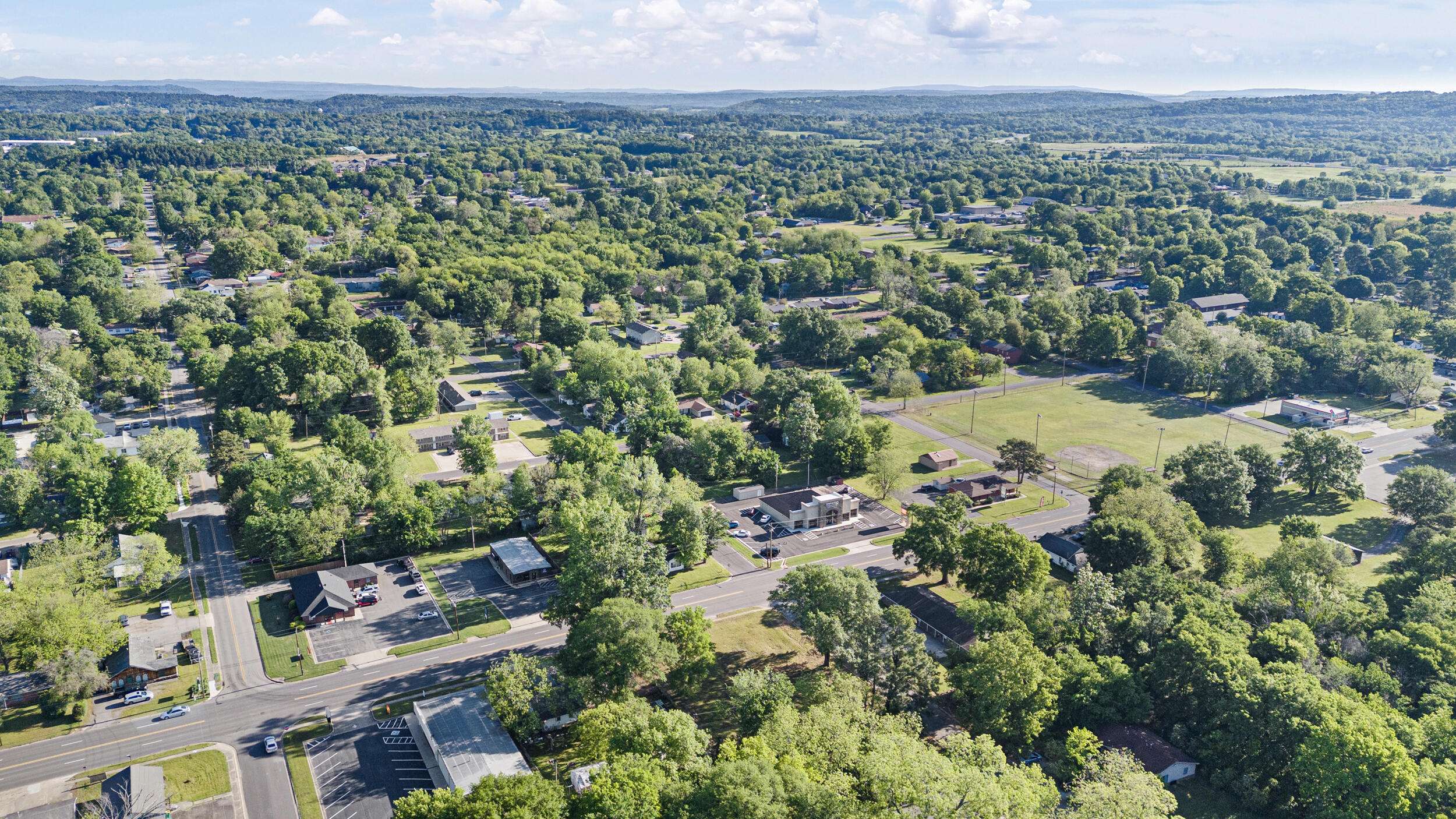 Russellville, AR 72801,724 E Parkway Drive
