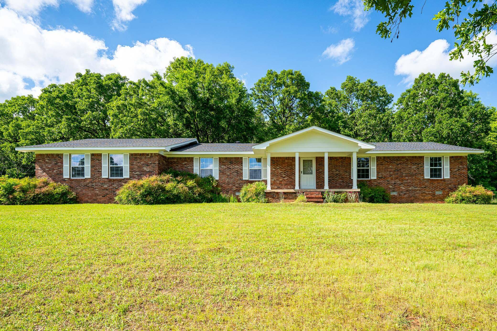 Atkins, AR 72823,332 Hankins Drive