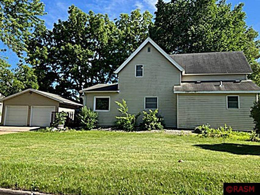 Elmore, MN 56027,510 E Willis