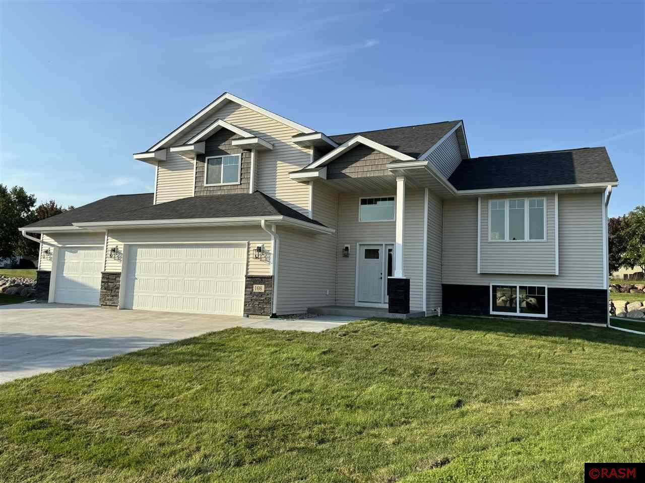 Mankato, MN 56001,108 Ella Court