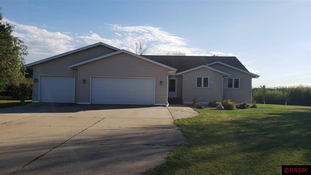 New Ulm, MN 56073,18 Park Lane