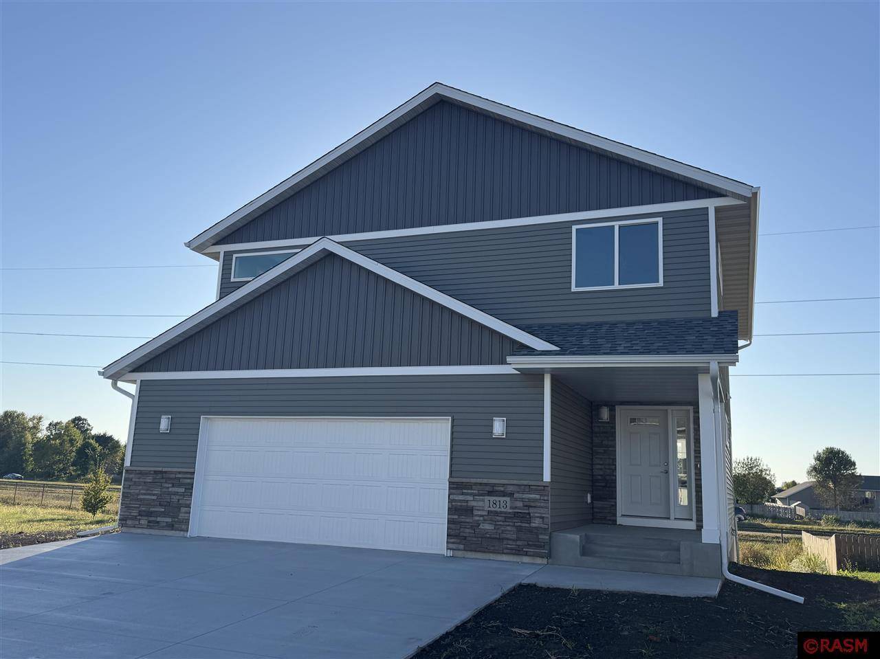 Mankato, MN 56001,1813 Bluestem Drive