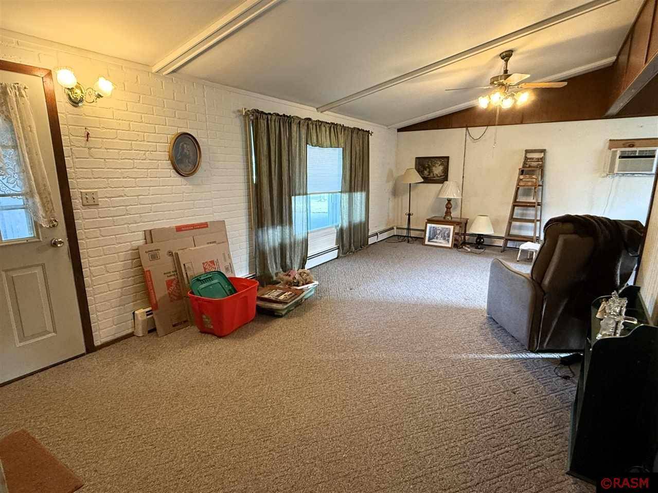 Hanska, MN 56073,300 2nd St W
